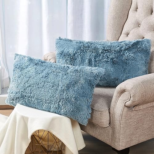 Miniatura 5 de BYTIDE Juego de 2 fundas de almohada decorativas de piel sintética lanuda y esponjosa de 14 x 26 pulgadas funda de almohada rectangular de lujo