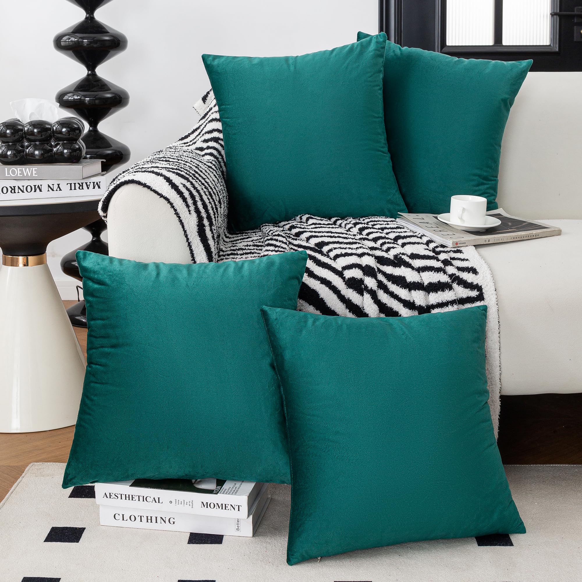 NDMMSO Set of 4 Velvet Cushion Covers Soft Comfortable Square Throw Pillow Cover Luxury Sofa Bedroom Pillow Case for Home Decor with Invisible Zipper 45cm x 45cm,green 18x18 Inches