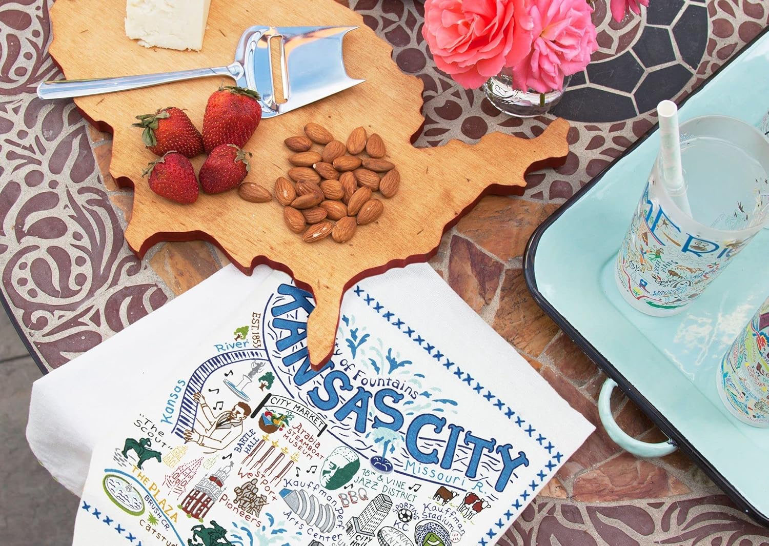 Catstudio Kansas City Dish & Hand Towel | Great for Kitchen, Bar, & Bathroom