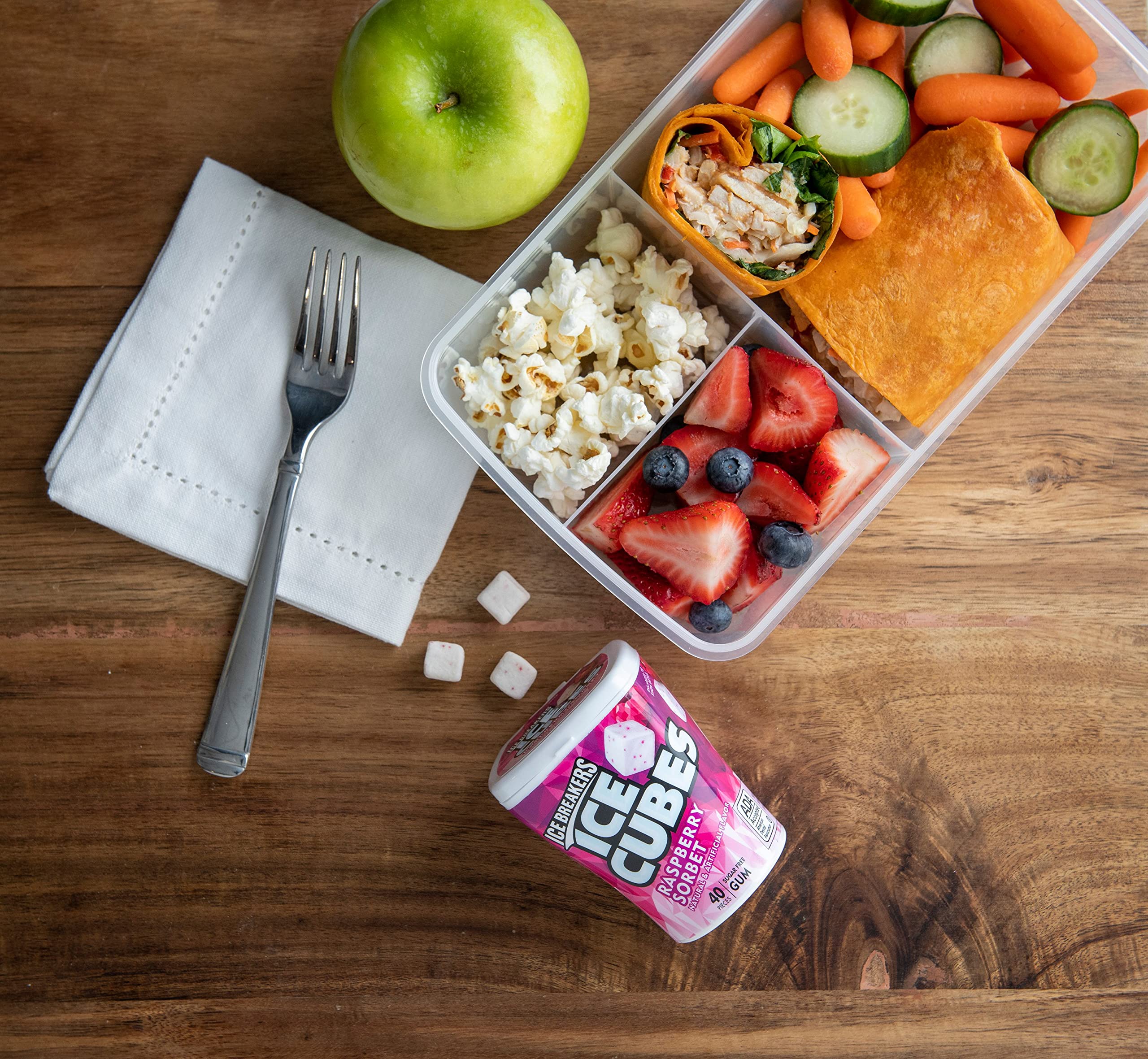 ICE BREAKERS ICE CUBES Raspberry Sorbet Sugar Free Chewing Gum, Made