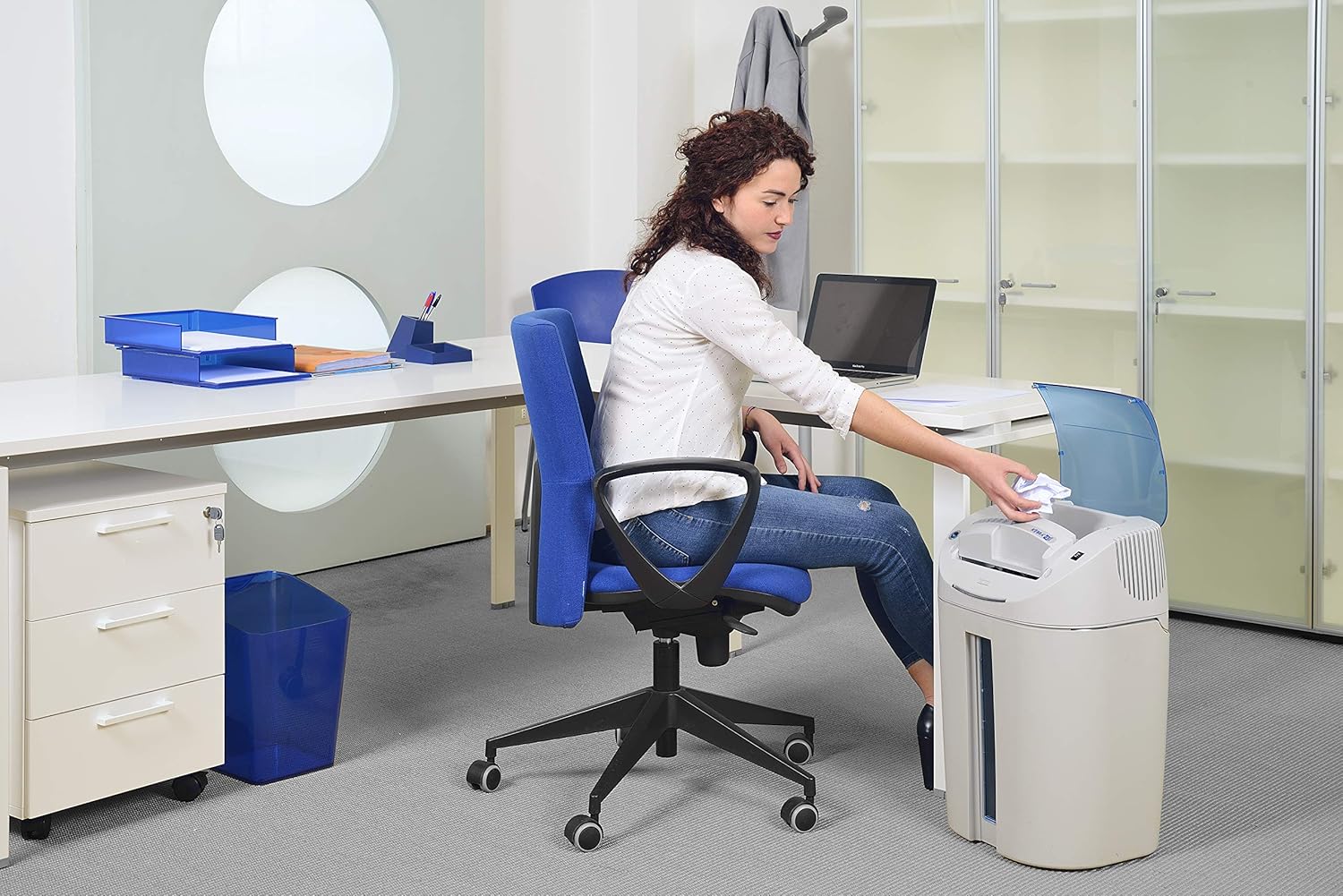 Best Review Kobra +2 SS4 Medium Volume Personal and Office Strip Cut Shredder with Opening Lid and 2 Separate Cutting Blades; For Paper and for CD/DVD Get Discount Offer Kobra +2 SS4 Medium Volume Personal and Office Strip Cut Shredder with Opening Lid and 2 Separate Cutting Blades; For Paper and for CD/DVD