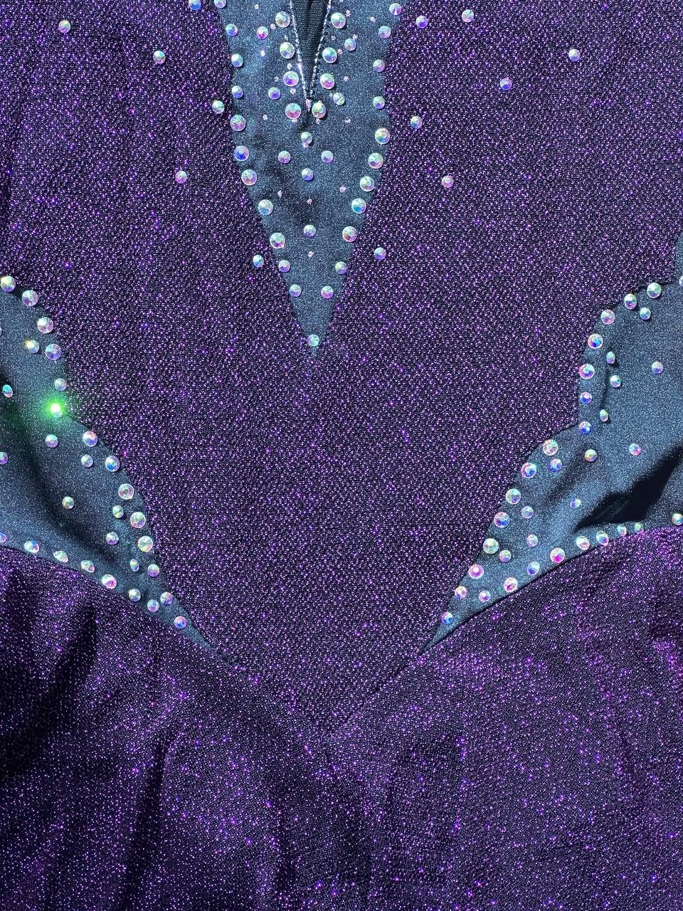 Figure Skating Dress/Bundle with Skate Guards/Italian Fabric, Made in Europe Style: A14 / Lurex Bordo/Size: Medium