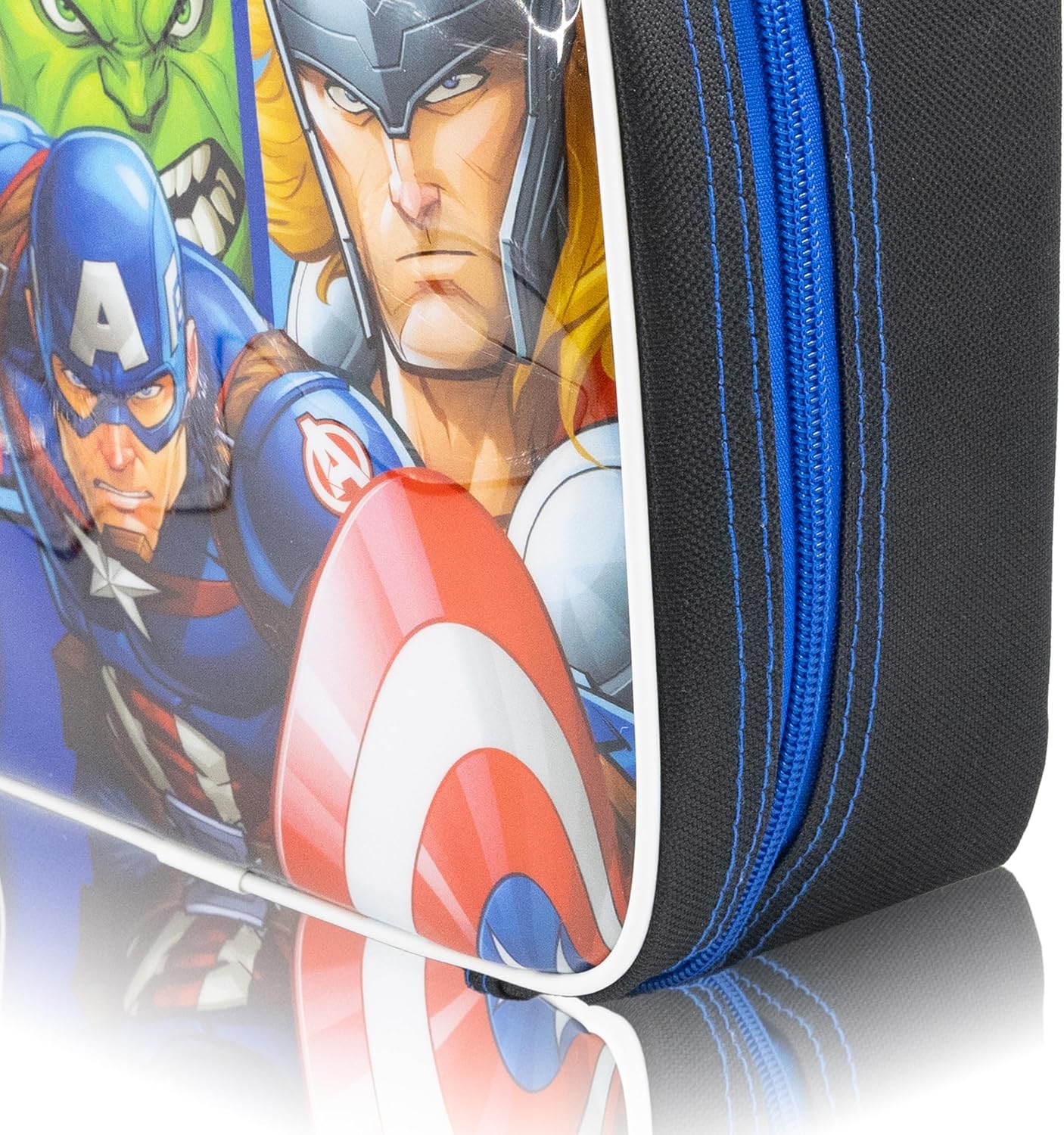 Fast Forward Marvel Avengers Lunch Box