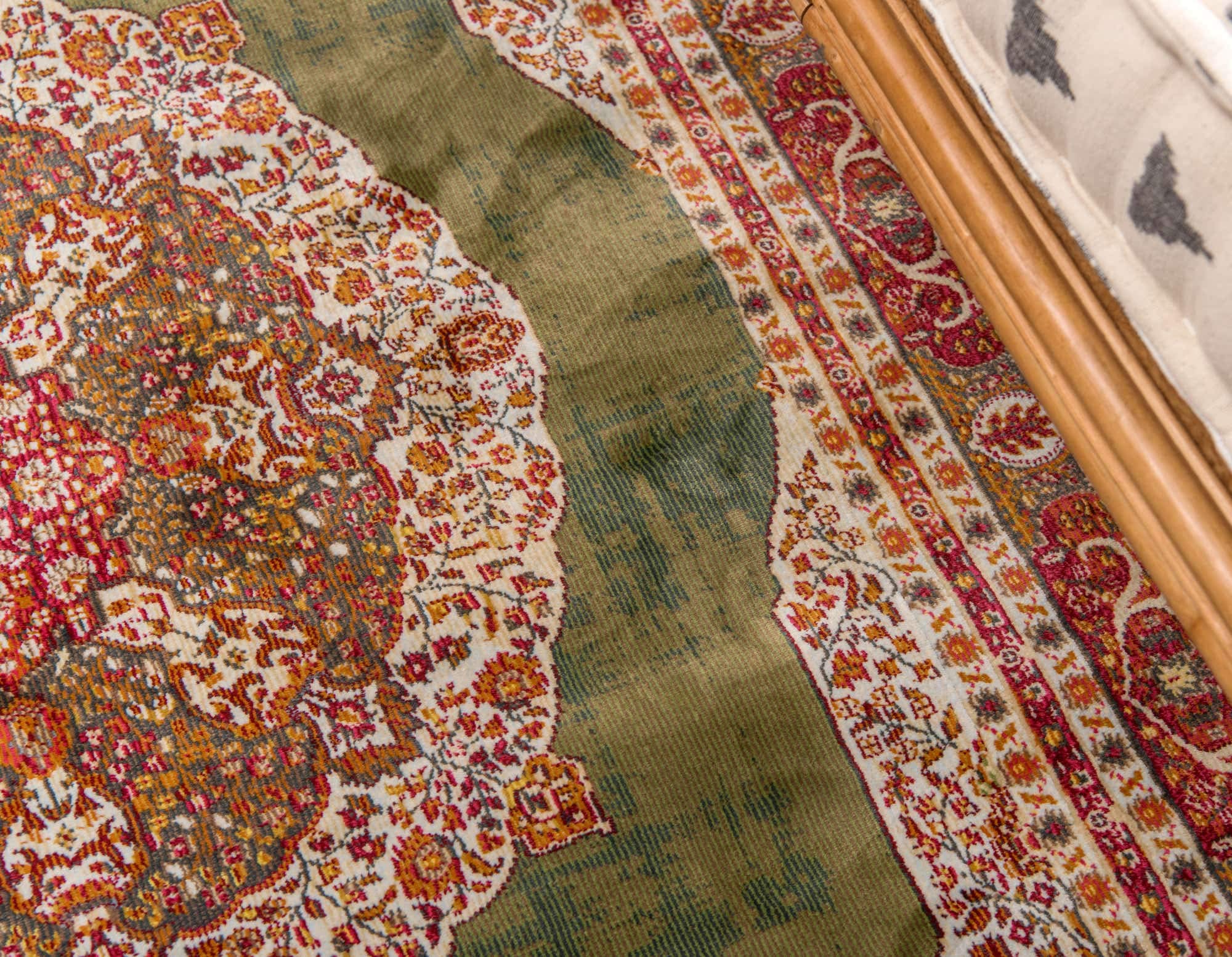 Unique Loom Baracoa Collection Bright Tones Vintage Traditional Green Runner Rug (2' 2 x 6' 0)