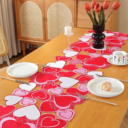 Miniatura 26 de Decoración del día de San Valentín, camino de mesa para el día de San Valentín, 70 pulgadas de largo, decoración de corazón bordado para el hogar