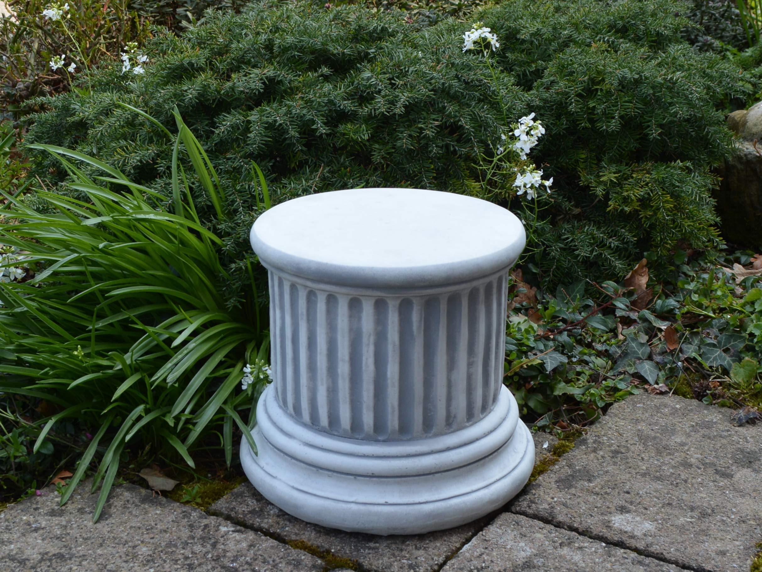 gartendekoparadies.de Colonne de Socle à Base Solide, Hauteur 23 cm, Ø 26 cm, Ø au-Dessus de 22 cm, Gris, Poids 17 kg, en Pierre moulée résistante au Gel