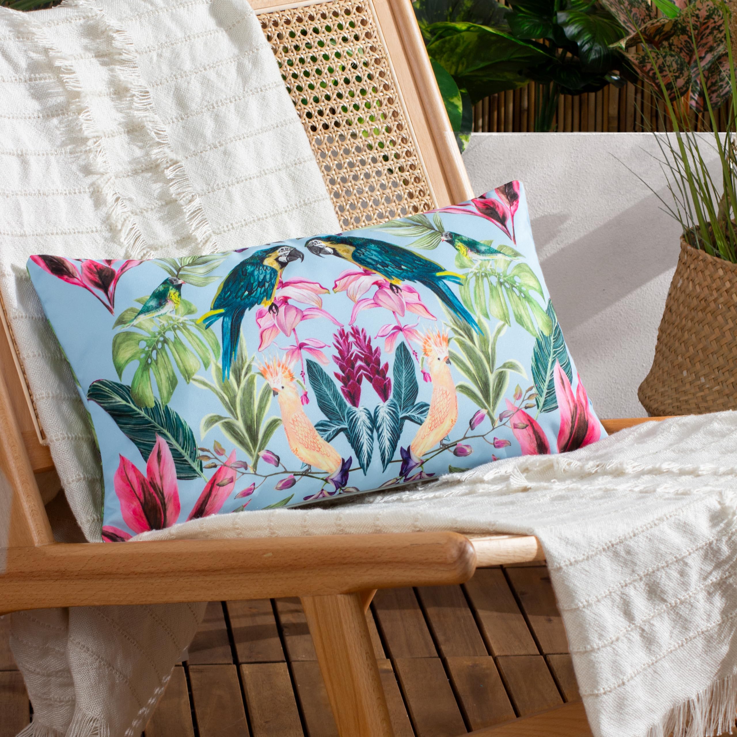 furn. Wylder Tropics Kali Birds Exotic Polyester Filled Outdoor Cushion