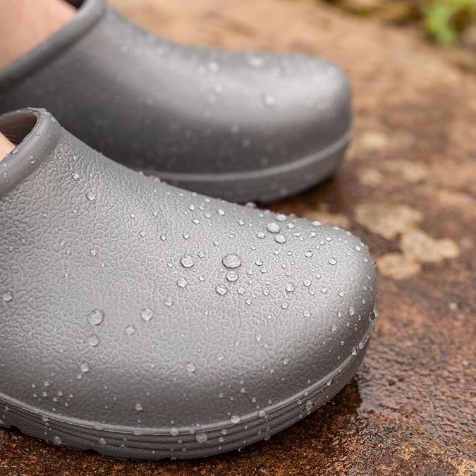 Lakeland Active Men's Lorton Slip-On Garden, Kitchen & Work Clogs