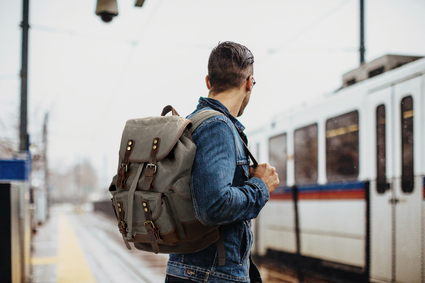 HuaChen Waxed Canvas Backpack for Men Women, Vintage Leather Rucksack with 15.6 Inch Laptop Sleeve, Water-Resistant 22L Travel Daypack for Work College Hiking, M86 Army Green Coffee : Clothing, Shoes &