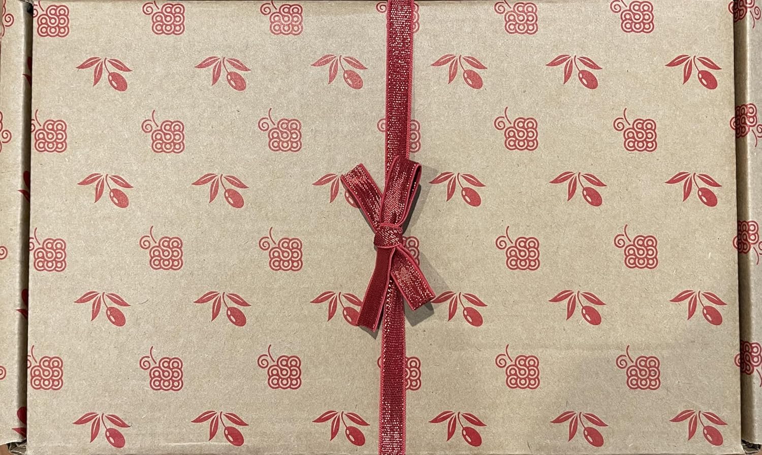 Aceto Di Ferrari Gift Box: Aged 12+ yrs Italian Balsamic Vinegar of Modena, Italy (1/pk, Affinato 12+ yrs aging)