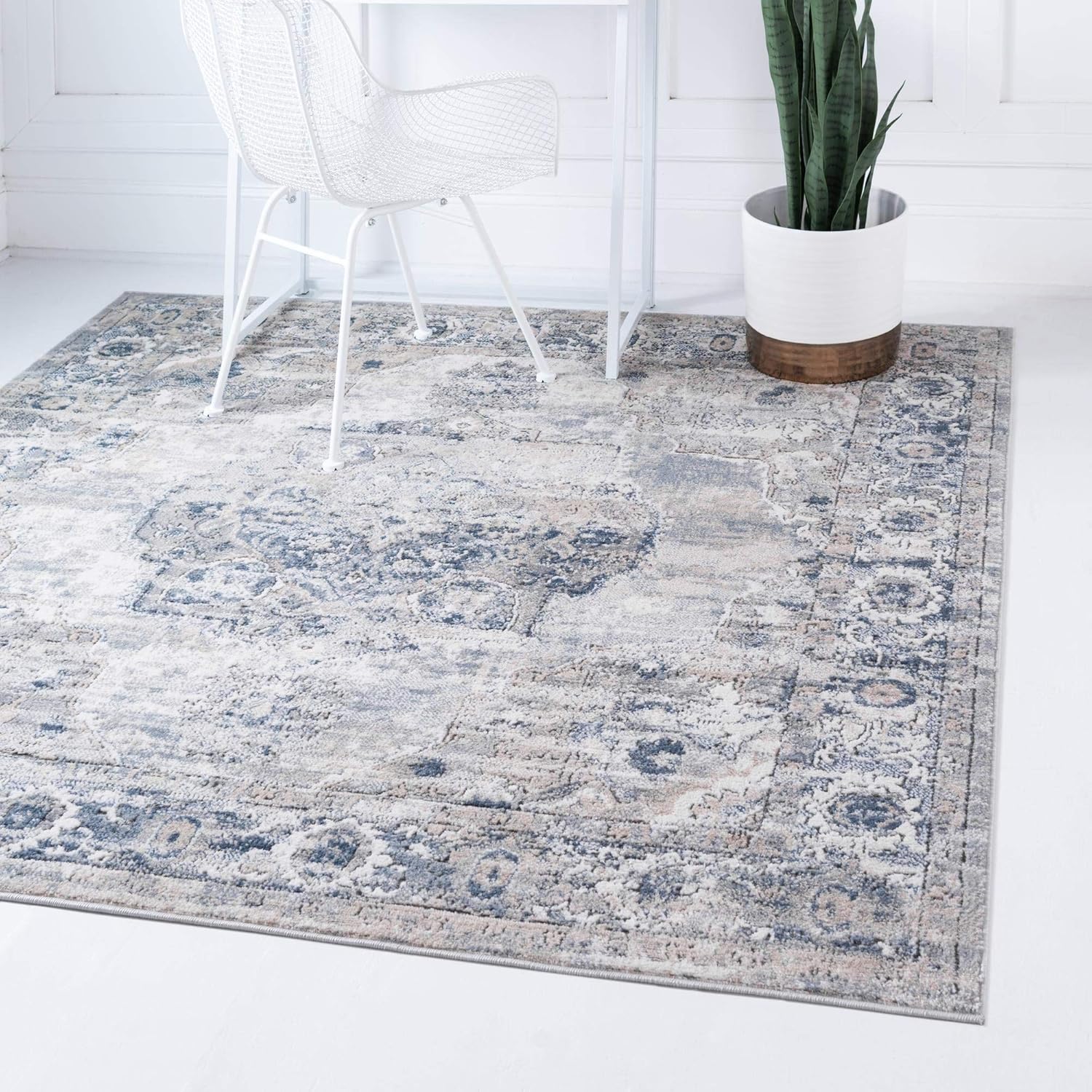 Rugs.com Oregon Collection Rug – 6 Ft Square Gray Low-Pile Rug Perfect for Living Rooms, Kitchens, Entryways