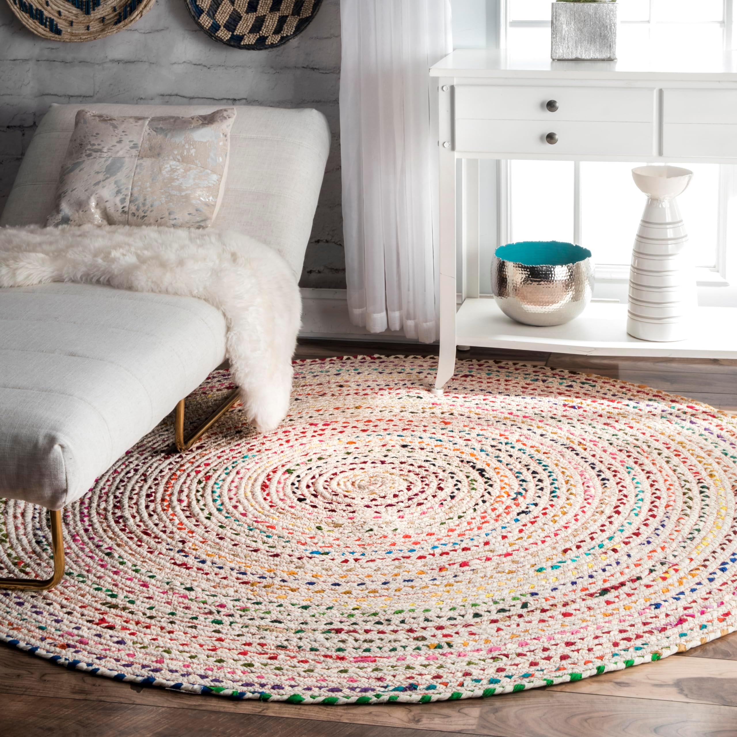 nuLOOM Tammara Bohemian Hand Braided Area Rug, 6' Round, Ivory