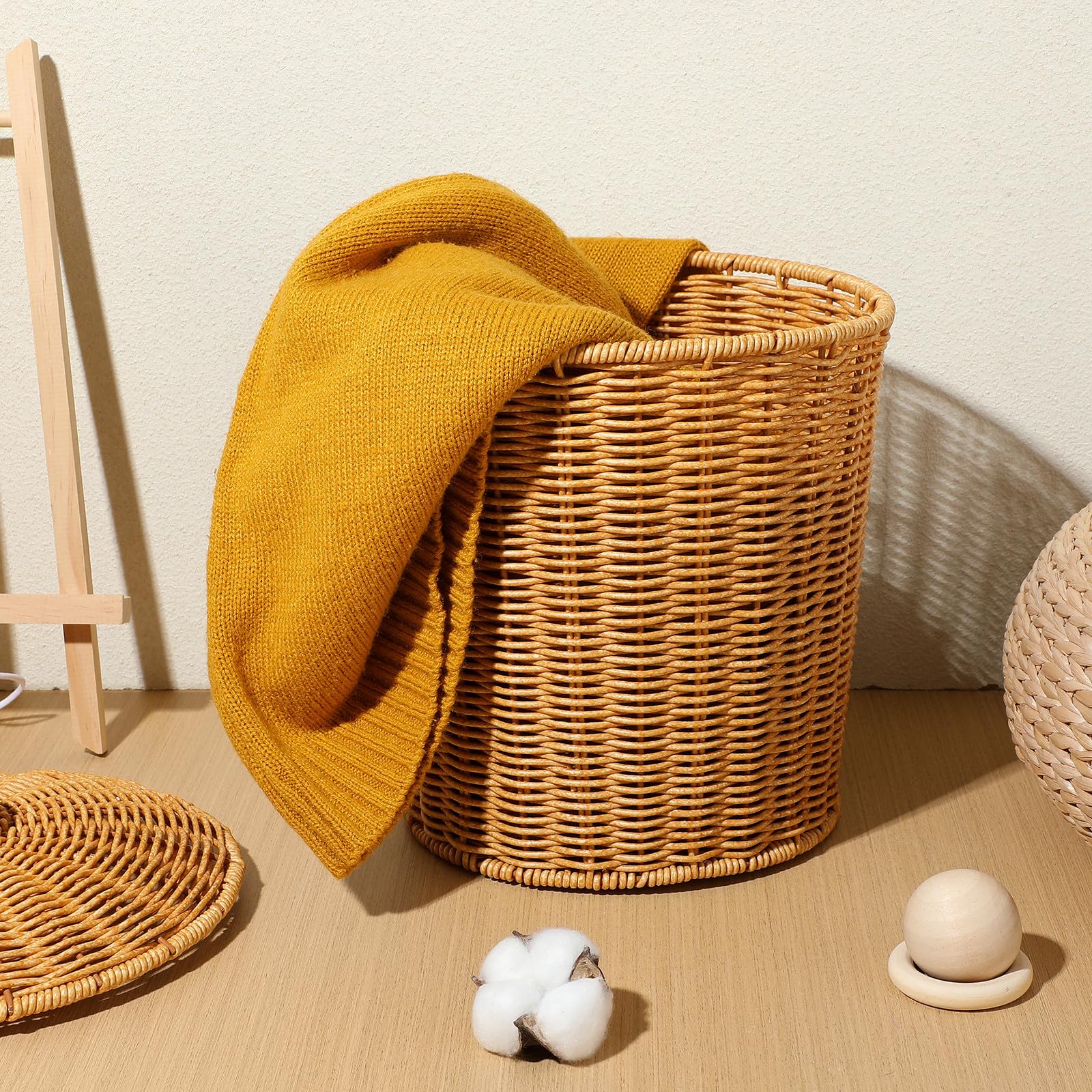 Baul Mimbre Tapa para Almacenamiento en Casa, Cesta de Pp Equilibrio Estable y Diseño que Ahorra Espacio, Adecuado para Dormitorio y Baño