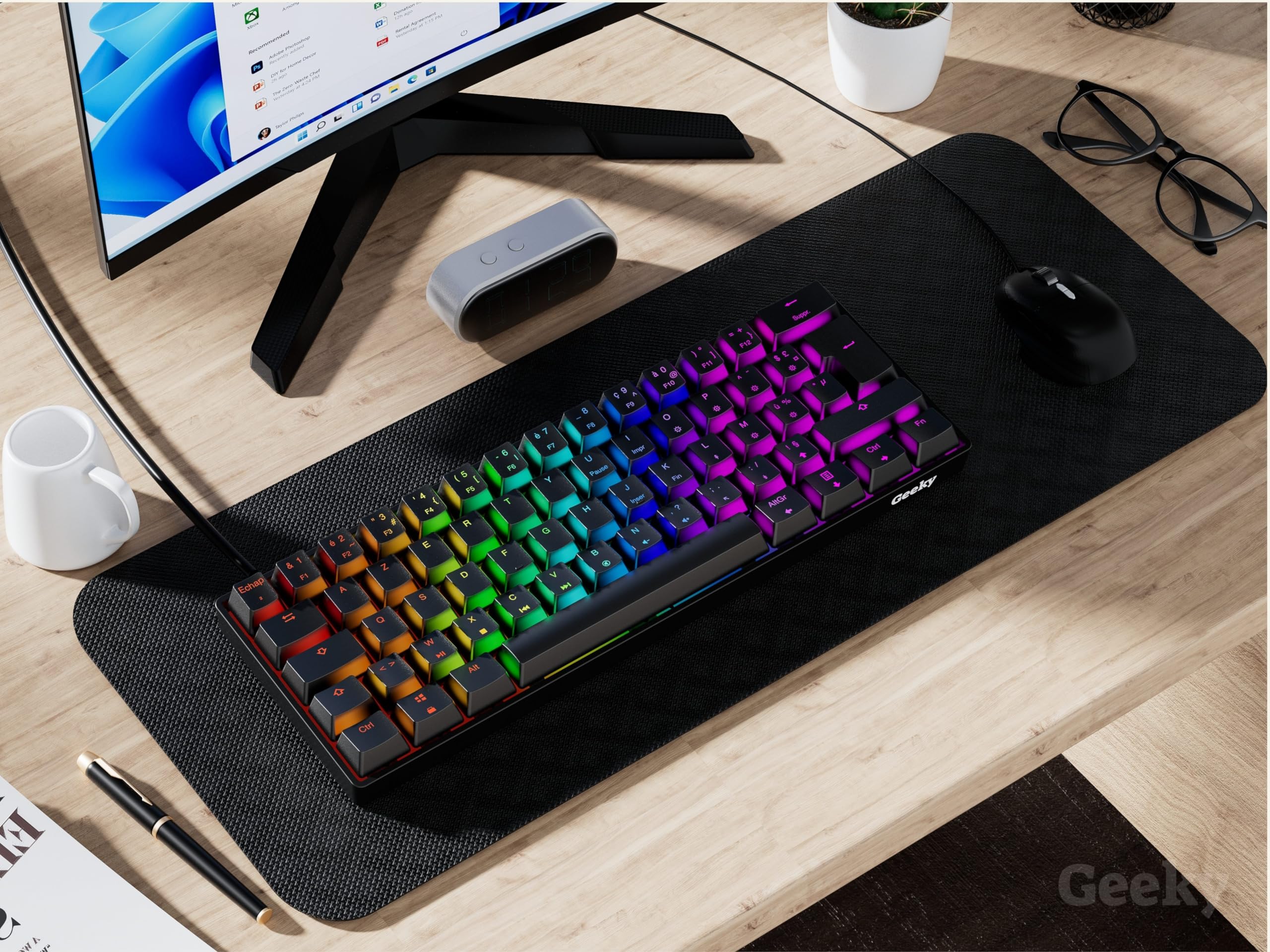 Geeky GK61 60% | Hot Swappable Clavier de Jeu Mécanique | 62 Touches Multicolores Rétroéclairées RGB LED pour Gaming PC/Mac | ISO FR AZERTY Clavier Français (Noir, Mechanical Speed Yellow)