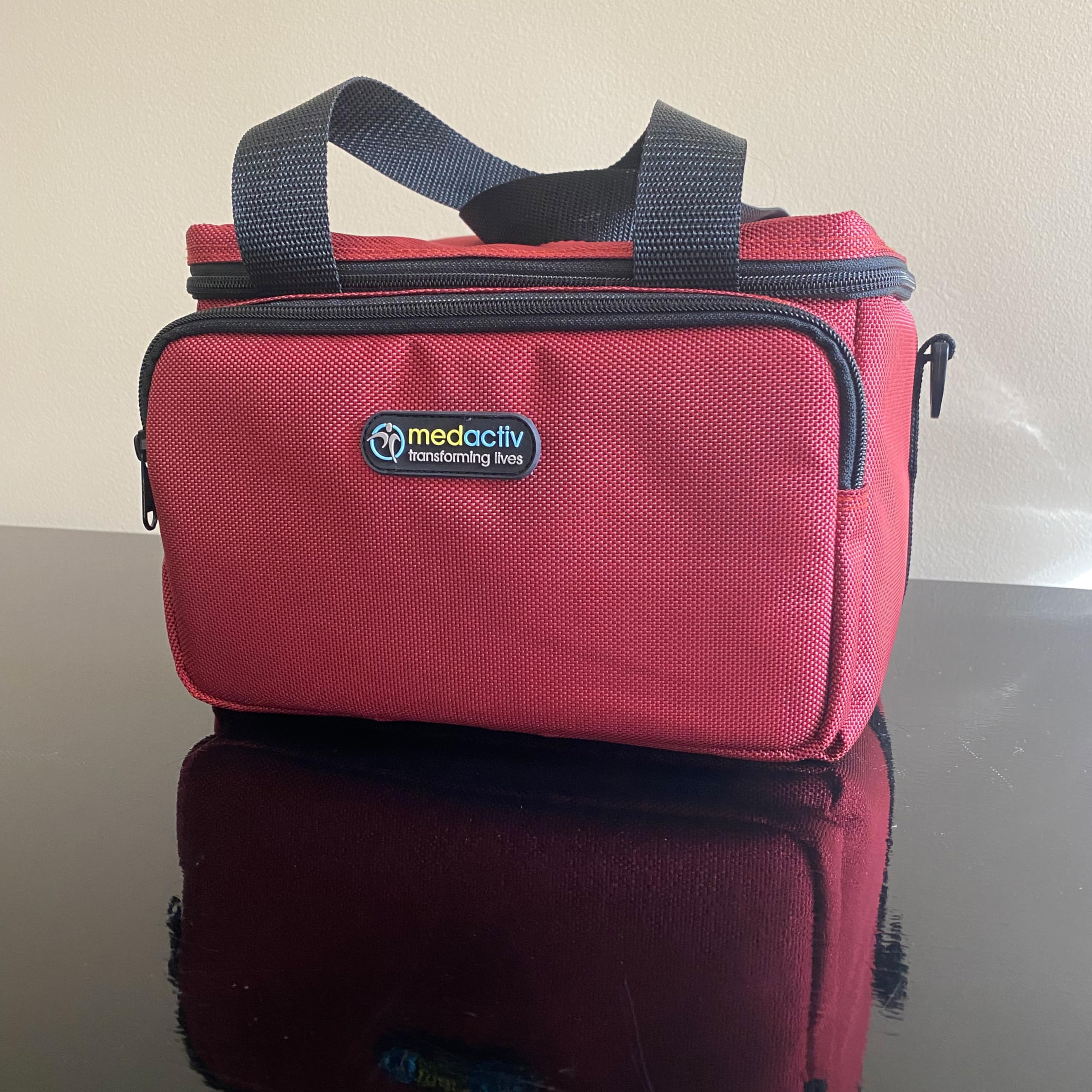 iCool MediCube Ultra - Trousse Isotherme pour Médicaments (36 Heures Entre 2 et 8 Degrés)