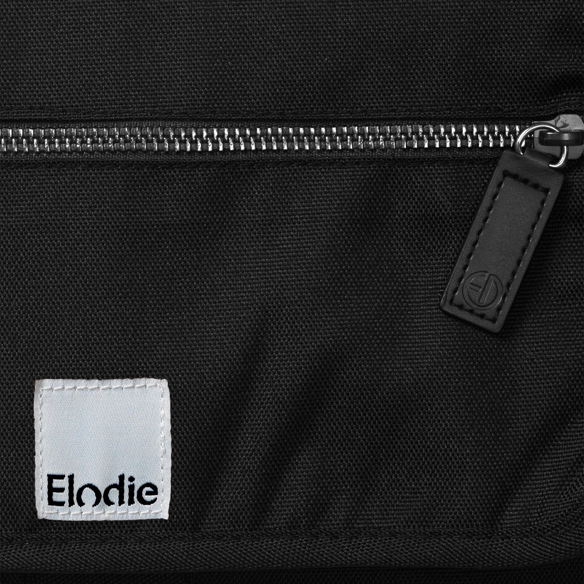 Elodie Details Cambiador Portátil Bolsa de Viaje Impermeable (2 toallas incluidas) - Off Black, Negro