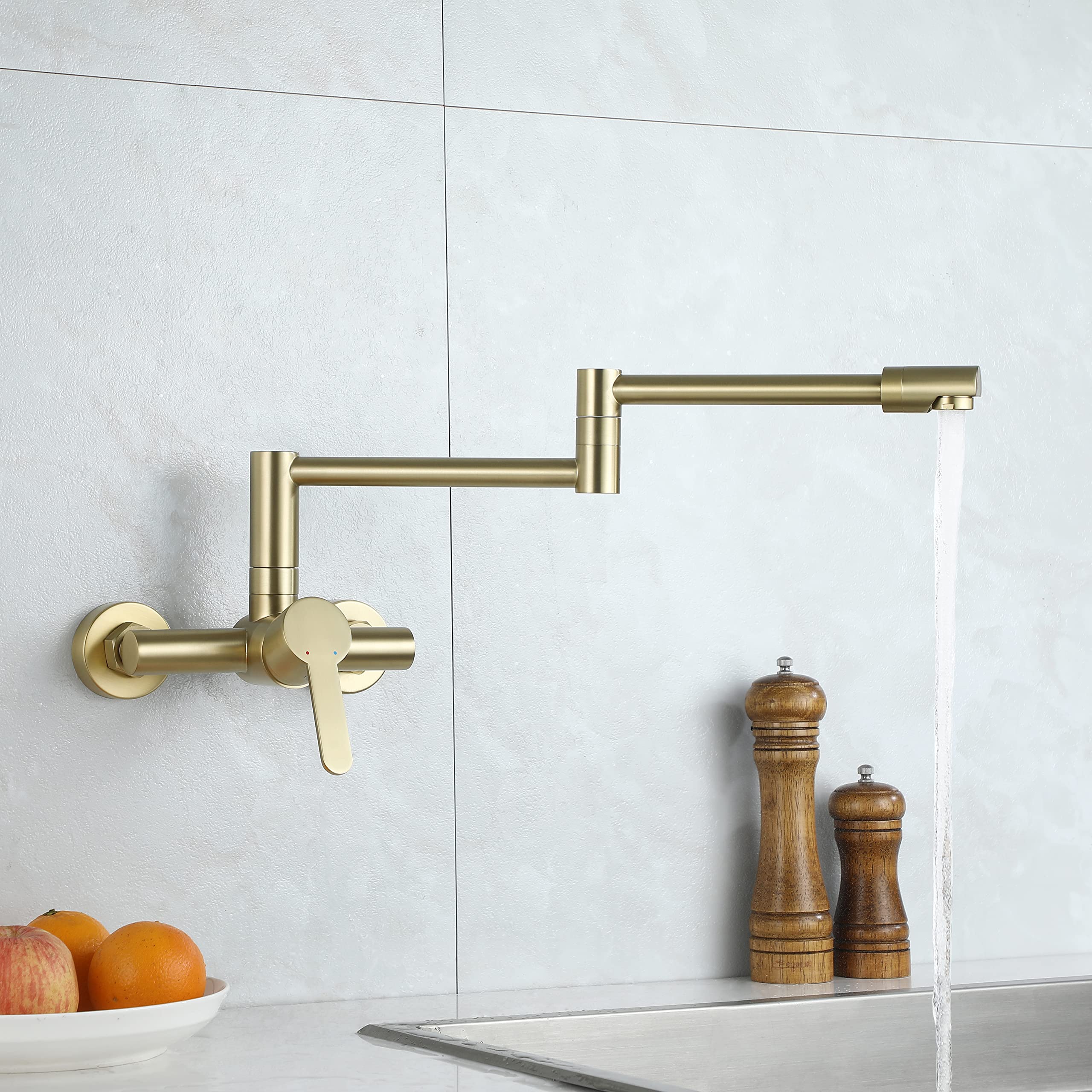 ESOP Robinet de Cuisine Or Brossé Laiton Robinet Mitigeur Mural Monocommande avec Bras Oscillant et Chaude et Froide Réglable Robinet Évier Rotatif à 360° pour Salle de Bain et Cuisine