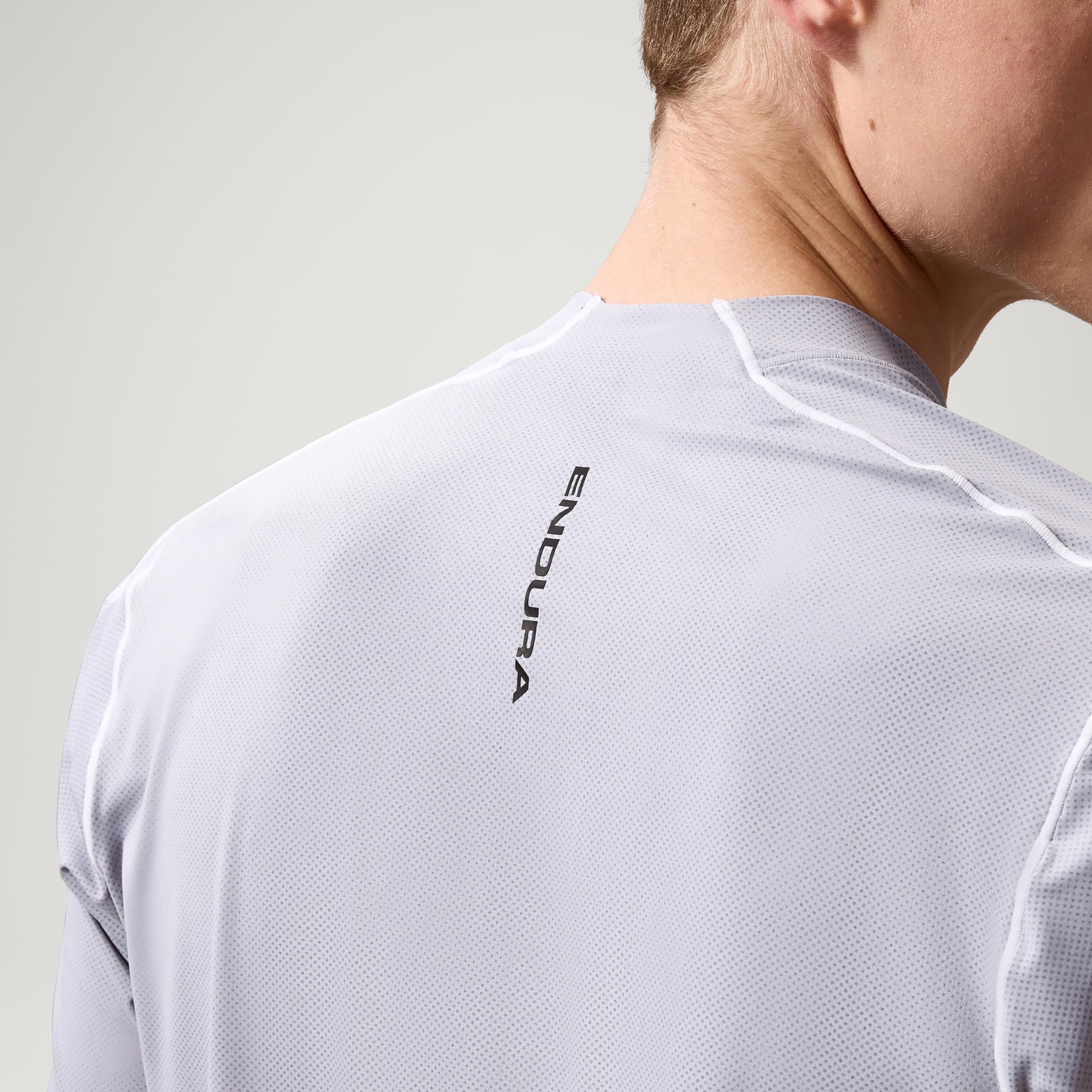 Endura Alltrack Roam Tech Short Sleeve Jersey L