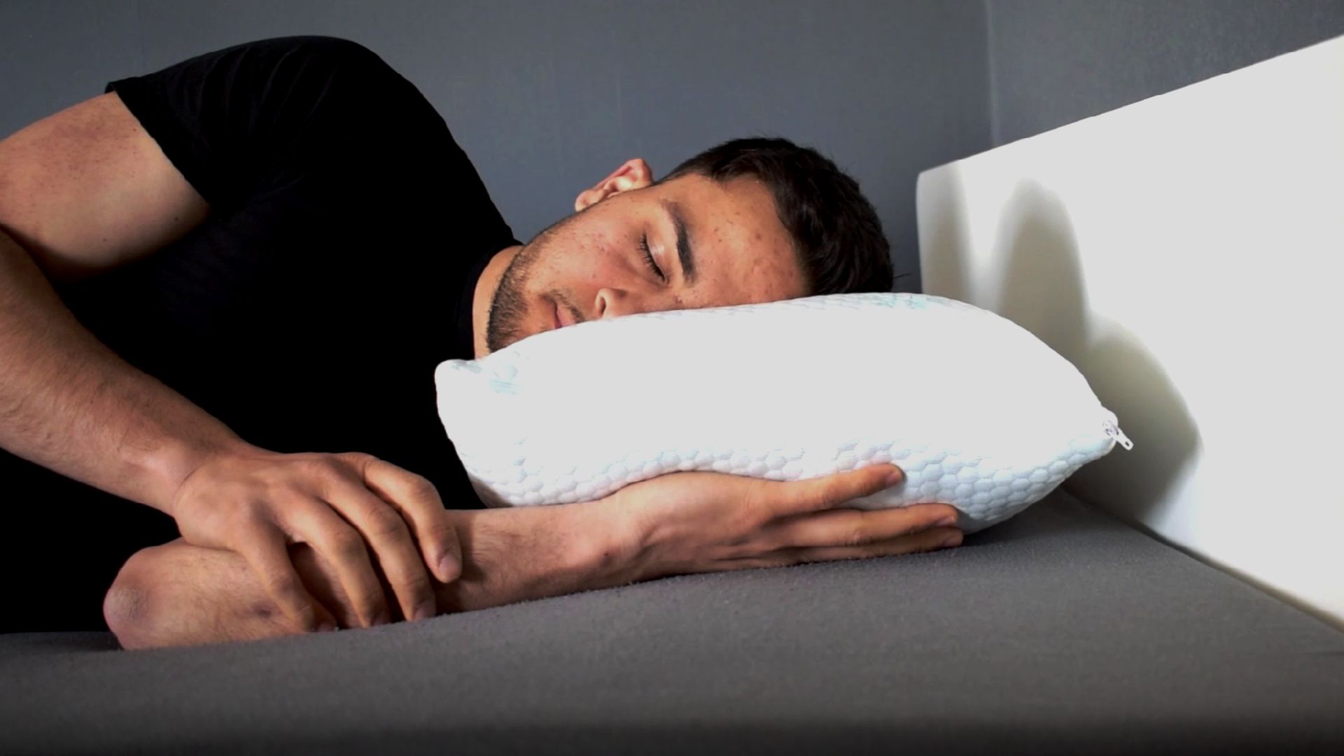 CloudÉtoile Cuscino Cervicale Memory Foam 50D – Regolabile 7-9cm / 10-12cm, Ortopedico, Anti Russamento, Federa Lavabile OEKO-TEX