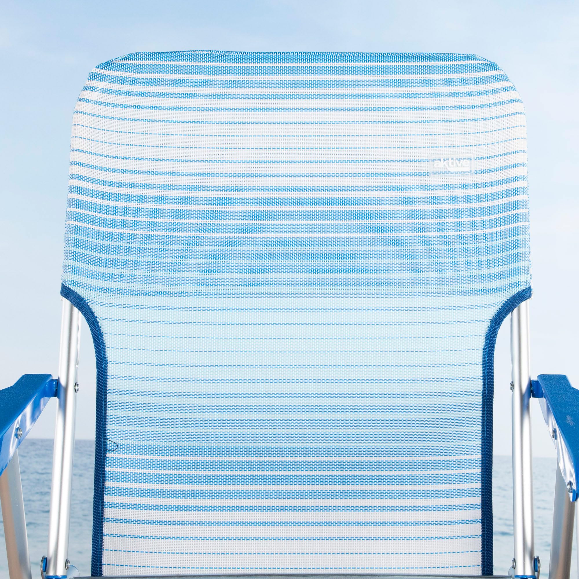AKTIVE Confezione da 2 sedie da spiaggia pieghevoli, 44 x 35 x 72 cm, blu a righe, altezza seduta 23 cm, struttura in alluminio, tessuto textilene, fermi antiribaltamento, manico a spalla, supporta