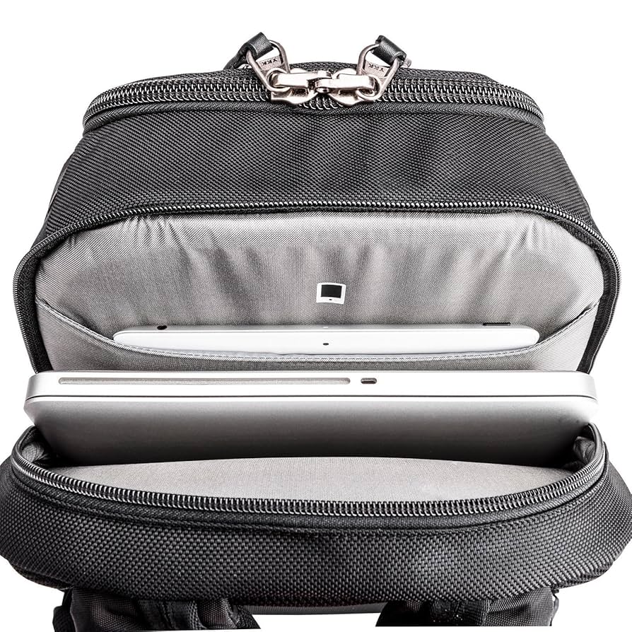 シンクタンクフォト アーバンアプローチ15 ブラック 008535 カメラバッグ thinkTANKphoto(シンクタンクフォト) アーバン アプローチ 15