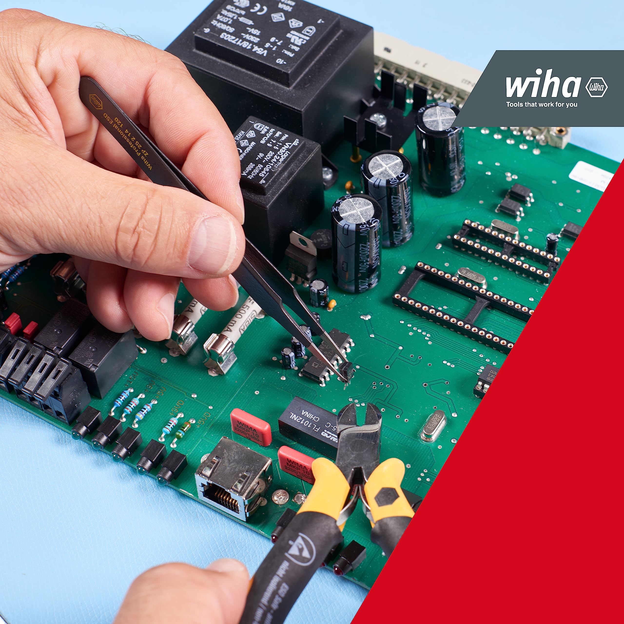 Wiha SMD-Pinzette Set Professional ESD gemischt I 5-tlg. inkl. Aufbewahrungsbox I für elektronische Reparaturen I Präzisionspinzette I Elektropinzette (32349)