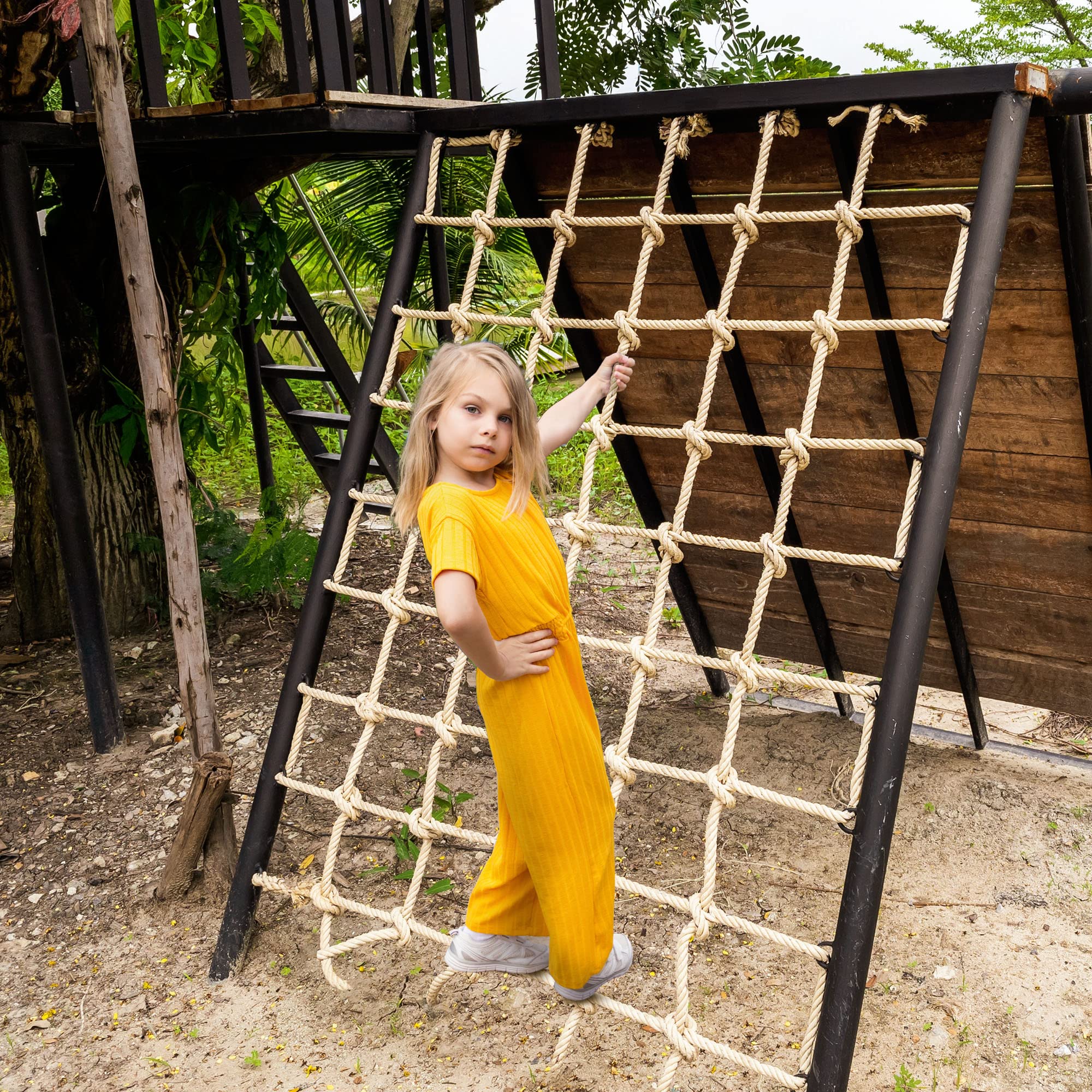 Outsunny Filet d'escalade Enfants 3-6 Ans Plein Air Ninja 1,5x2 m Marron | Filet Décoratif de Corde en PE, Aire de Jeux, Terrain d'Obstacle
