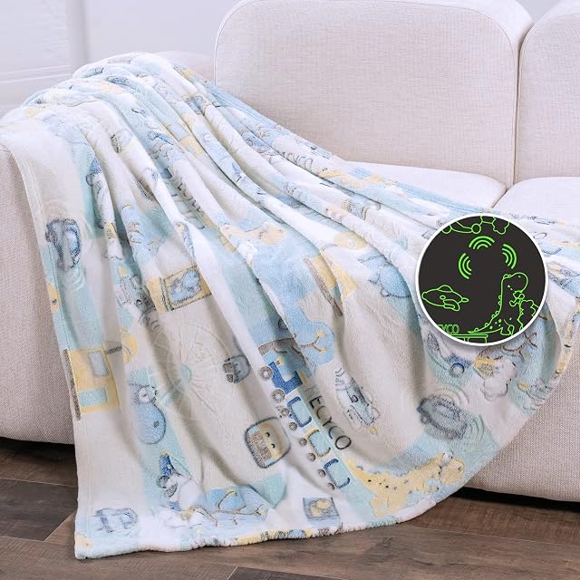RECYCO Glow in The Dark Blanket 152x127cm, Dinosaur Blanket Gifts for Boys Girls,Certified Oeko-TEX® Standard 100,Super Soft Kids Fleece Blanket Throw for Childrens/Toddlers