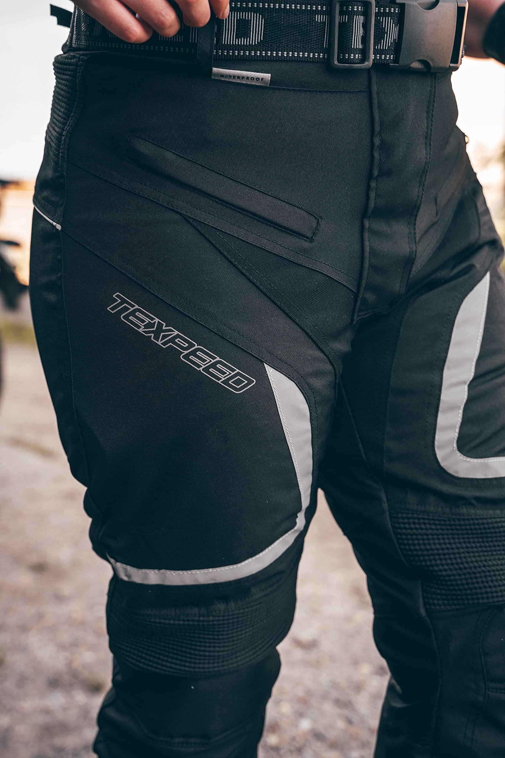 Texpeed Pantalones de moto mujer con protecciones - Impermeable scooter textil para verano o invierno - Armadura certificado CE (EN 1621-1) Proteccion Negro - 7XL Cintura/Pierna Regular