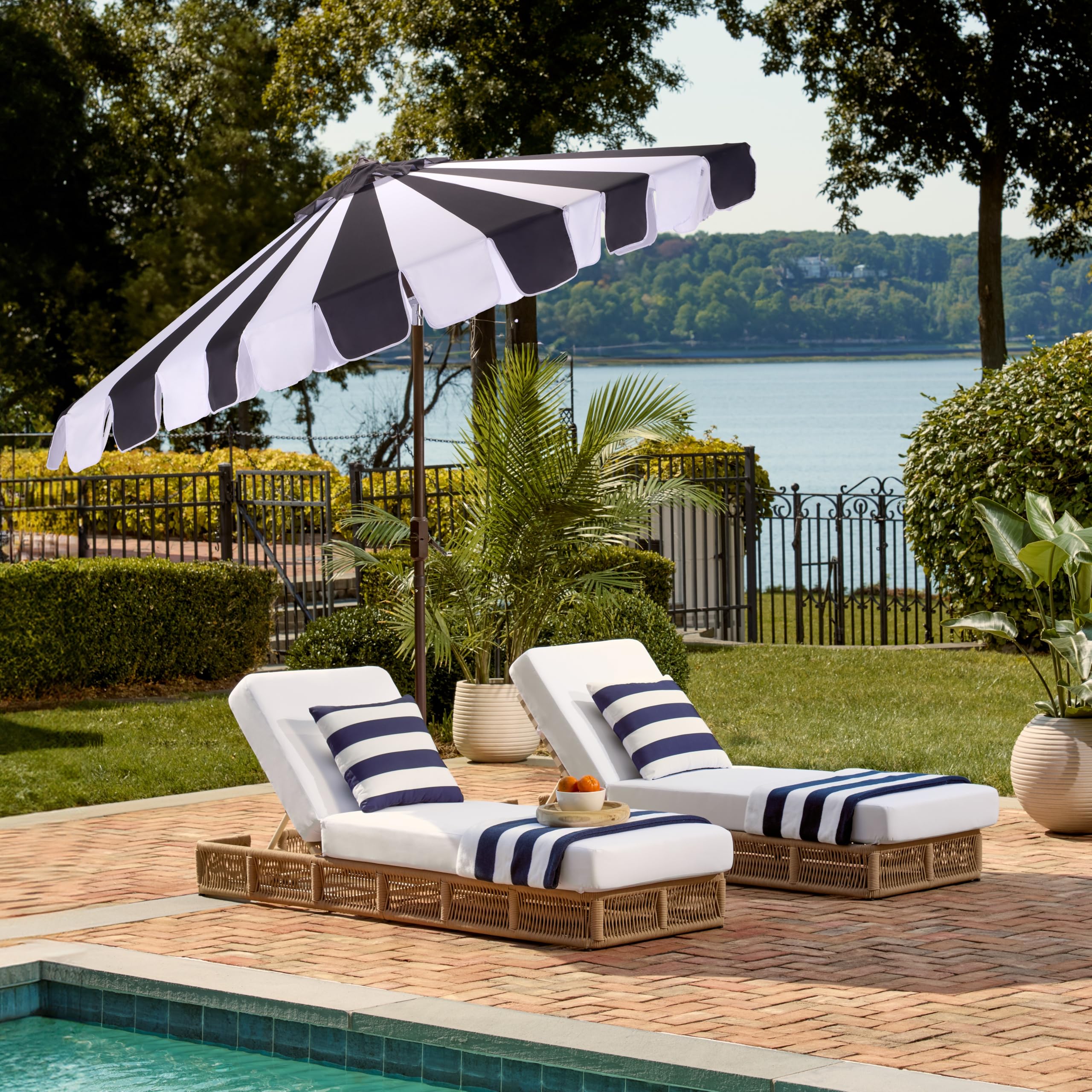 SAFAVIEH Outdoor Patio Furniture Collection – Meze 9 Ft Black Stripe & Brown Crank Umbrella, Market-Style Patio Umbrella with Aluminum Pole, Outdoor Shade Accent (PAT8013A) : Patio, Lawn & Garden