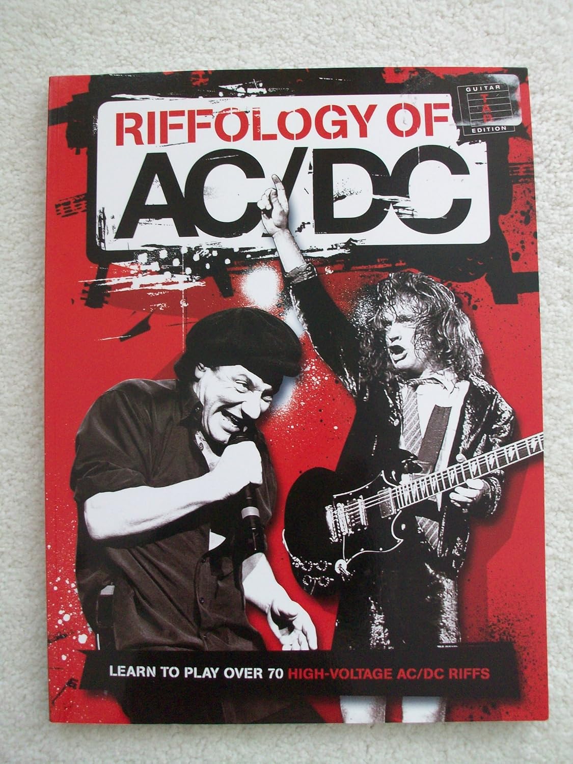 Amazon.com: AC/DC - Riffology: 9781846097287: Simon Troup, James Sleigh ...
