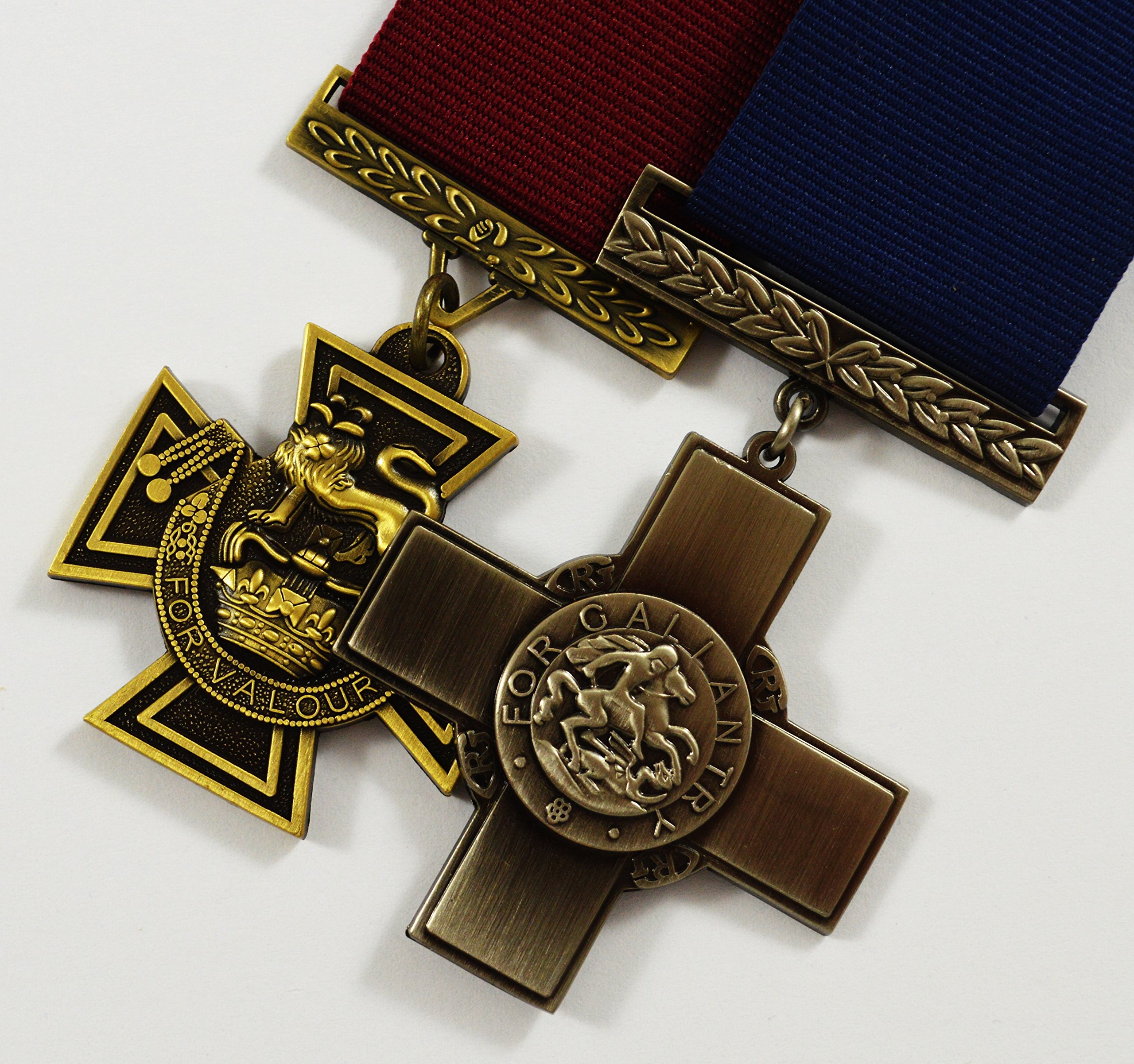 Collector Medals 2 Full Size Ww1 Ww2 Service Medals. George/Victoria Cross. Highest Honours