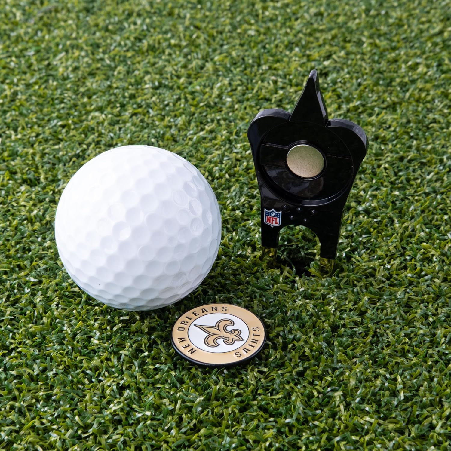 Team Golf NFL New Orleans Saints Shaped Divot Tool