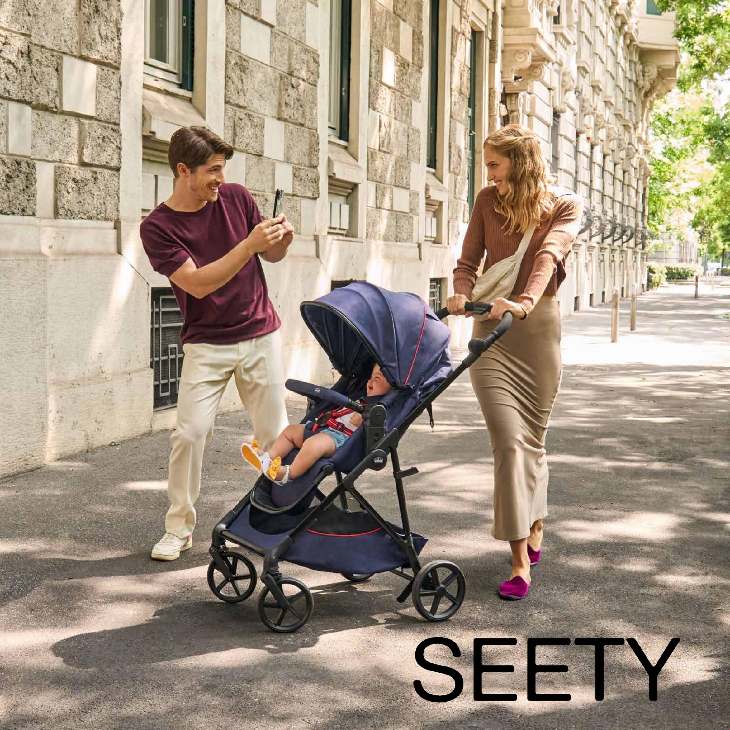 Chicco Cochecito Seety, Cochecito Ligero y Compacto, Desde 0 Meses hasta 4 Años, Capacidad Máxima 22 kg, Cochecito Plegable, Respaldo Reclinable, Cierre Automático en 1 Gesto, Capota Parasol