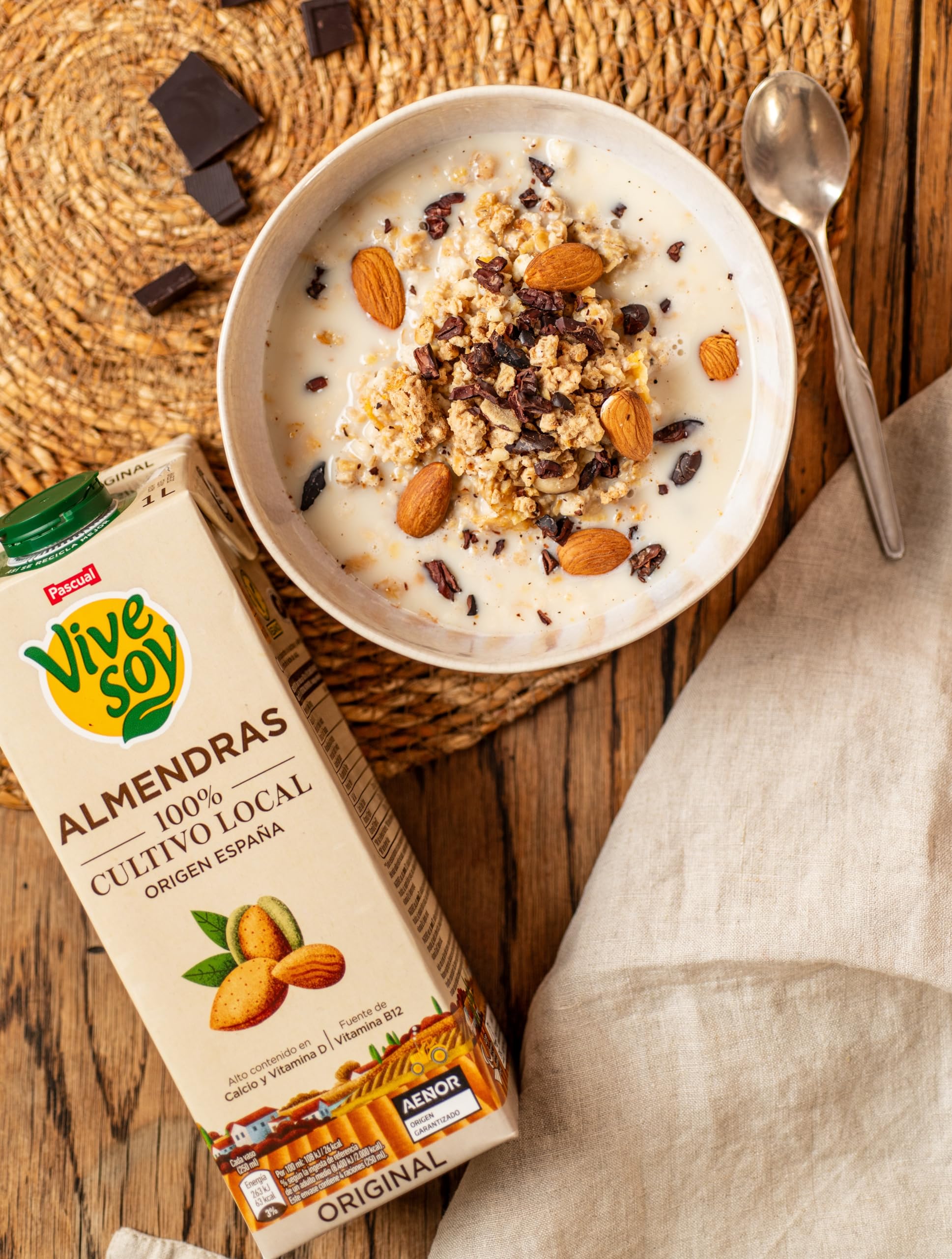 Vivesoy Bebida Vegetal de Almendras 100% Cultivo Local Pack 6 x 1L