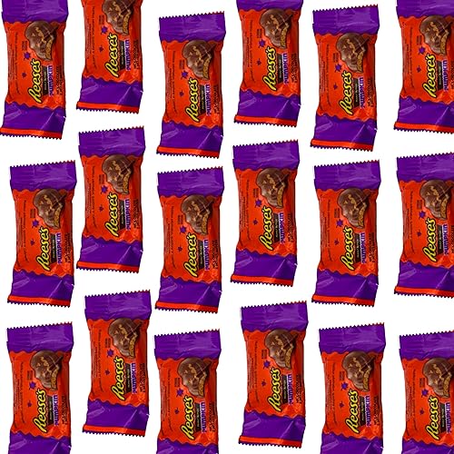 Miniatura 2 de CandyKrave Reese's Chocolate con leche y mantequilla de maní - Paquetes de dulces irresistibles para Halloween, golosinas de chocolate para