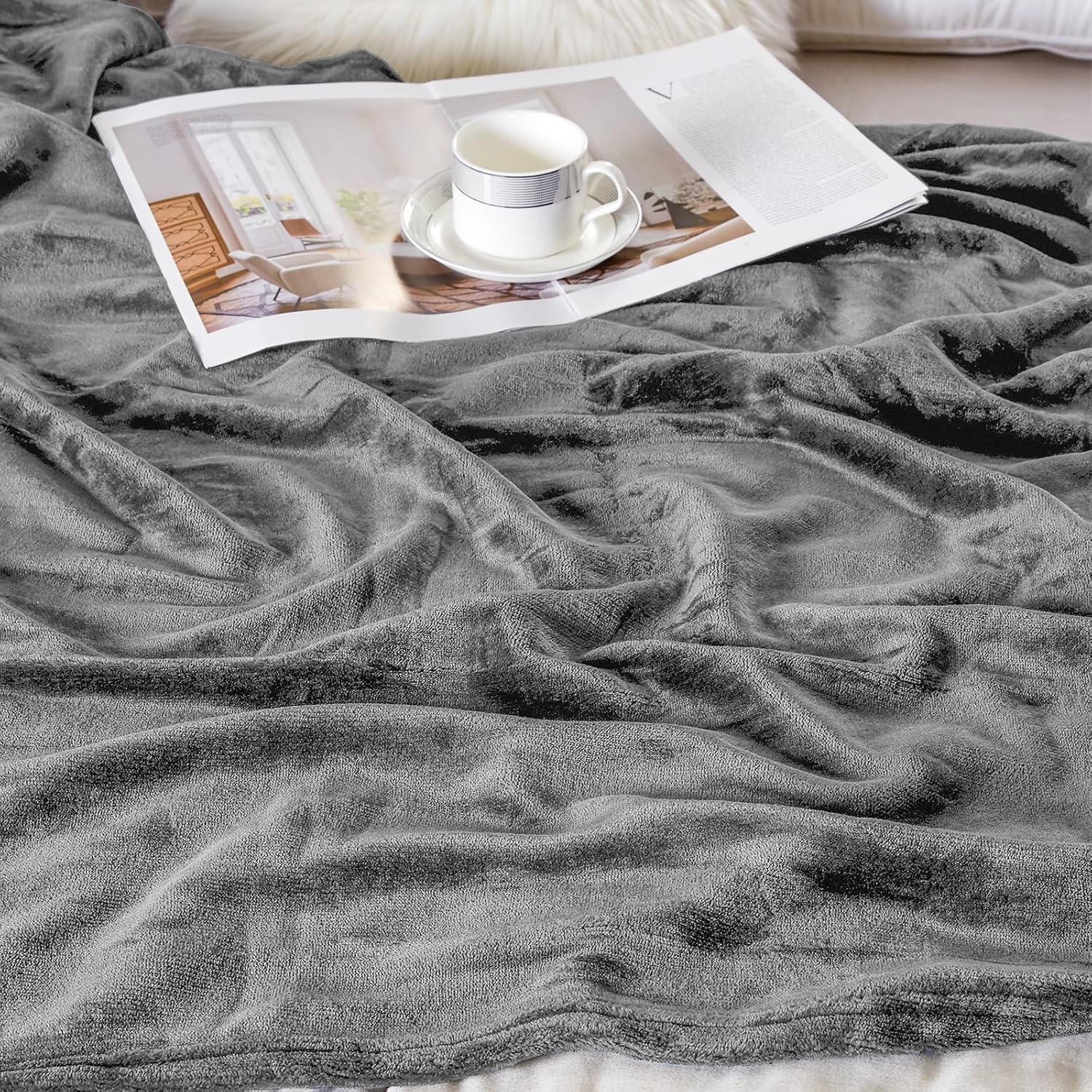 BOURINA Fleece Blanket Flannel Throw Blanket (Grey,Throw Size) Lightweight Cozy Microfiber Blanket for Sofa, Couch, Bed, Camping, Travel, 50x60 inches - Image 4