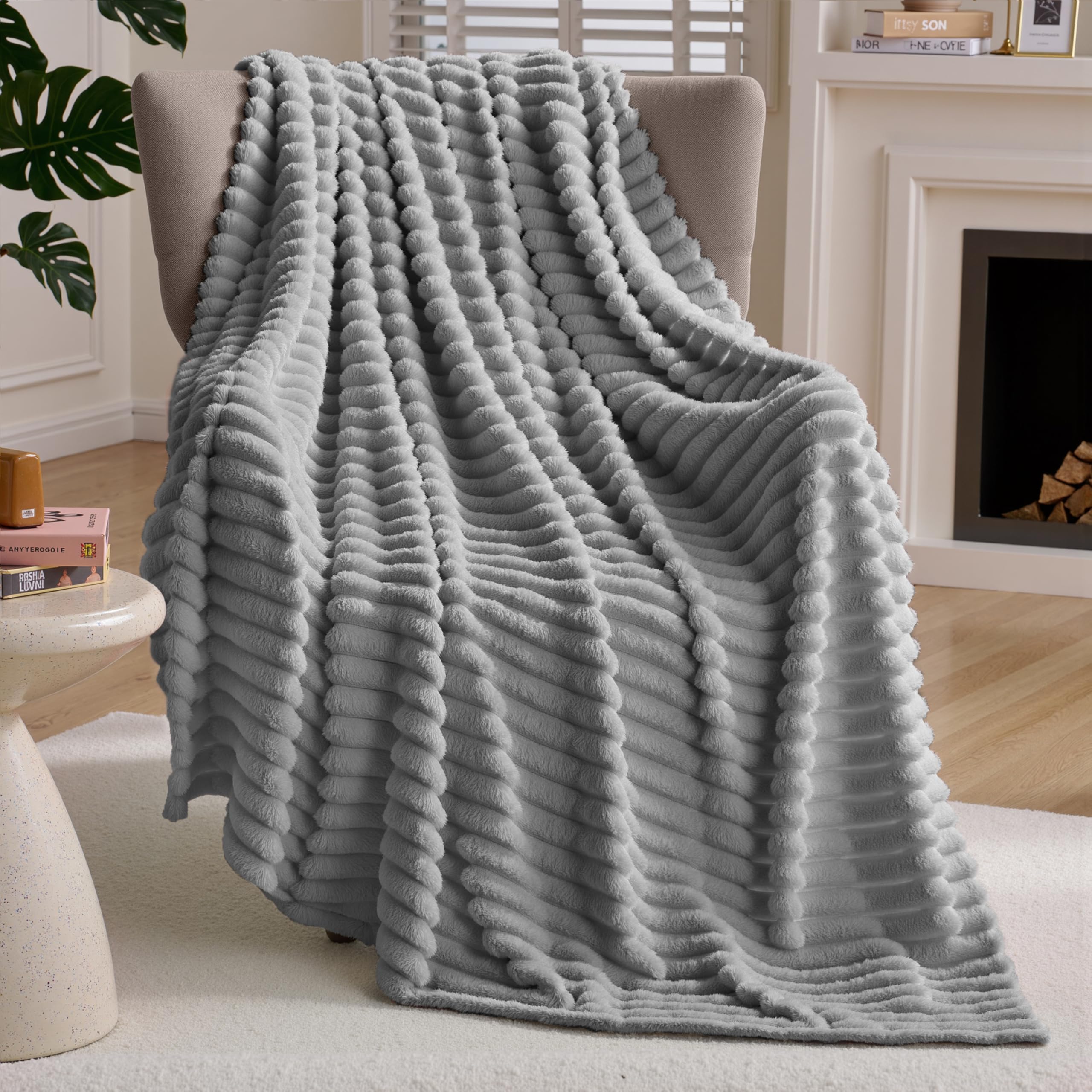 Joiedomi Throw Blanket for Couch, Soft Grey Fleece Blankets Birthday Gifts for Women Mom Girls, 3D Ribbed Jacquard Cozy Cute Soft Throw Aesthetic Gifts 50x60 Inches