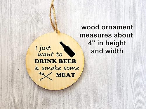 Miniatura 3 de Divertido regalo para hombre, adorno de madera para beber cerveza y ahumar carne, Navidad, vacaciones, diseño original hecho a mano