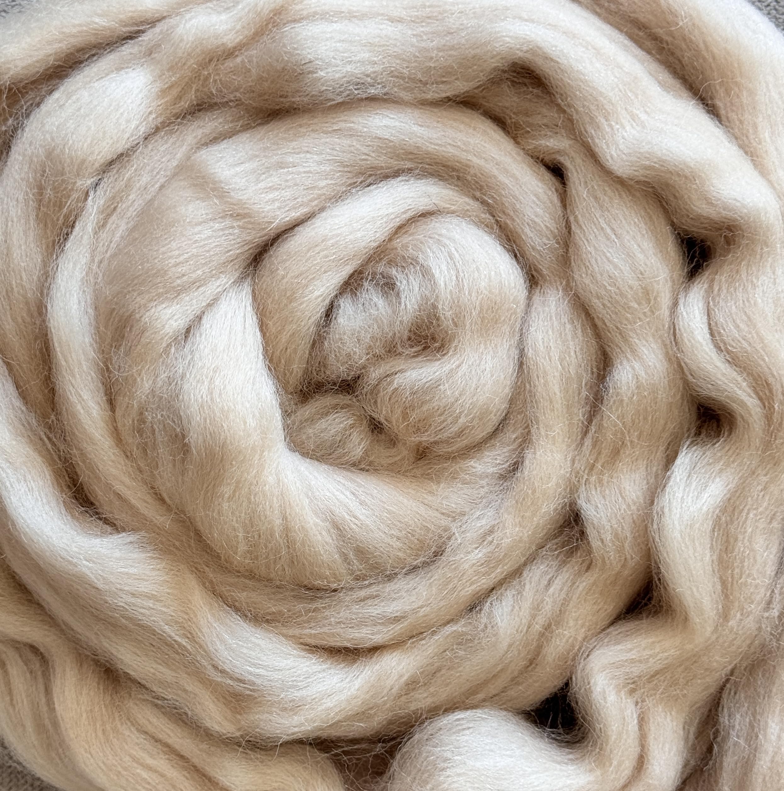Kondoos Cream Beige Wool Roving, 8 OZ. Best Wool for Needle Felting Wet Felting, Arts & Crafts, Spinning & Weaving. Yarn Fiber Bulk - Image 4