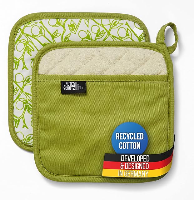 LauterSchutz® 1 pair of pot holders made of (recycled) cotton - With handle pocket and fleece lining (Green)