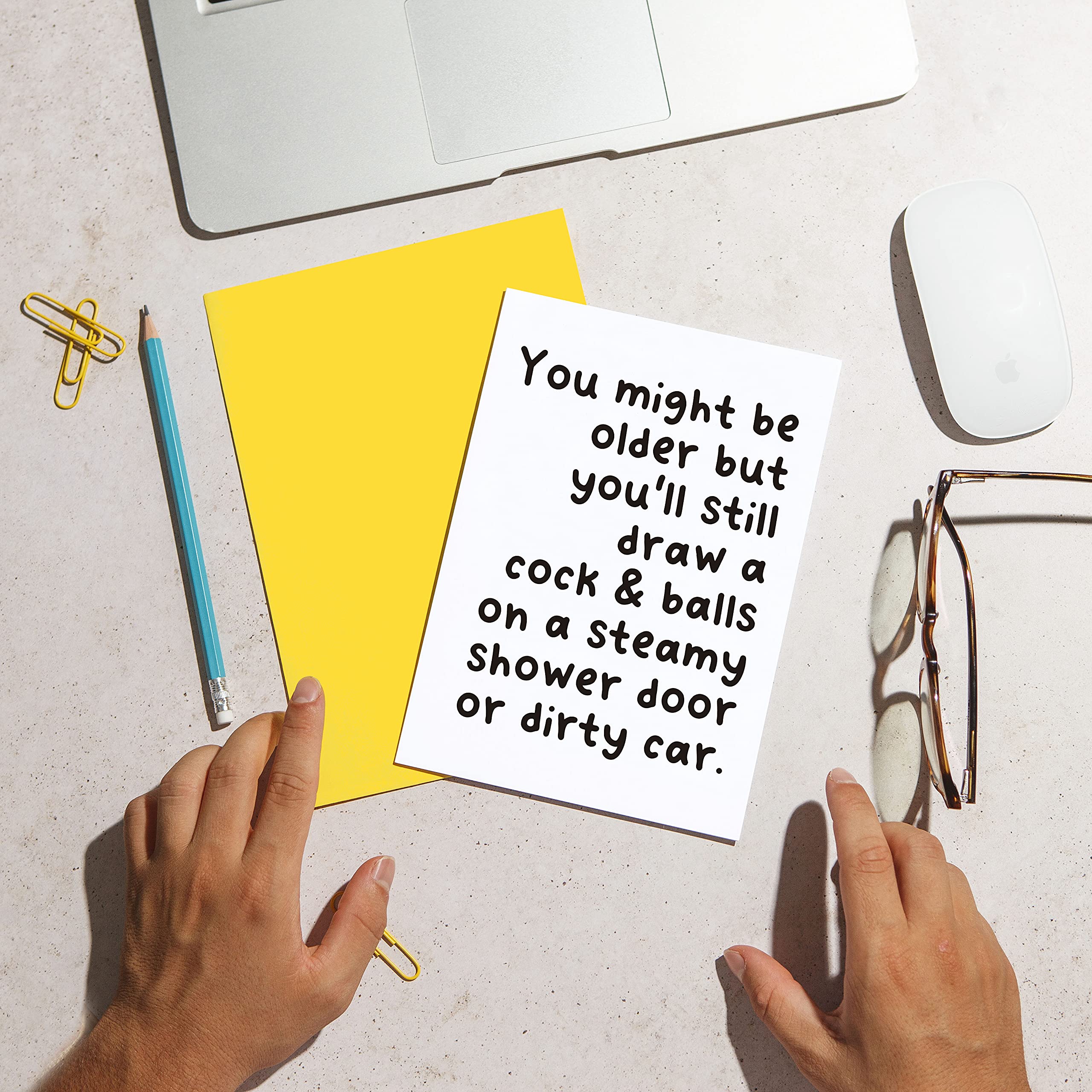 Huxters Biglietto Auguri Divertente A5 – “Getting Older Is Like Being Milk” – Con Busta Blu, Carta Riciclabile FSC