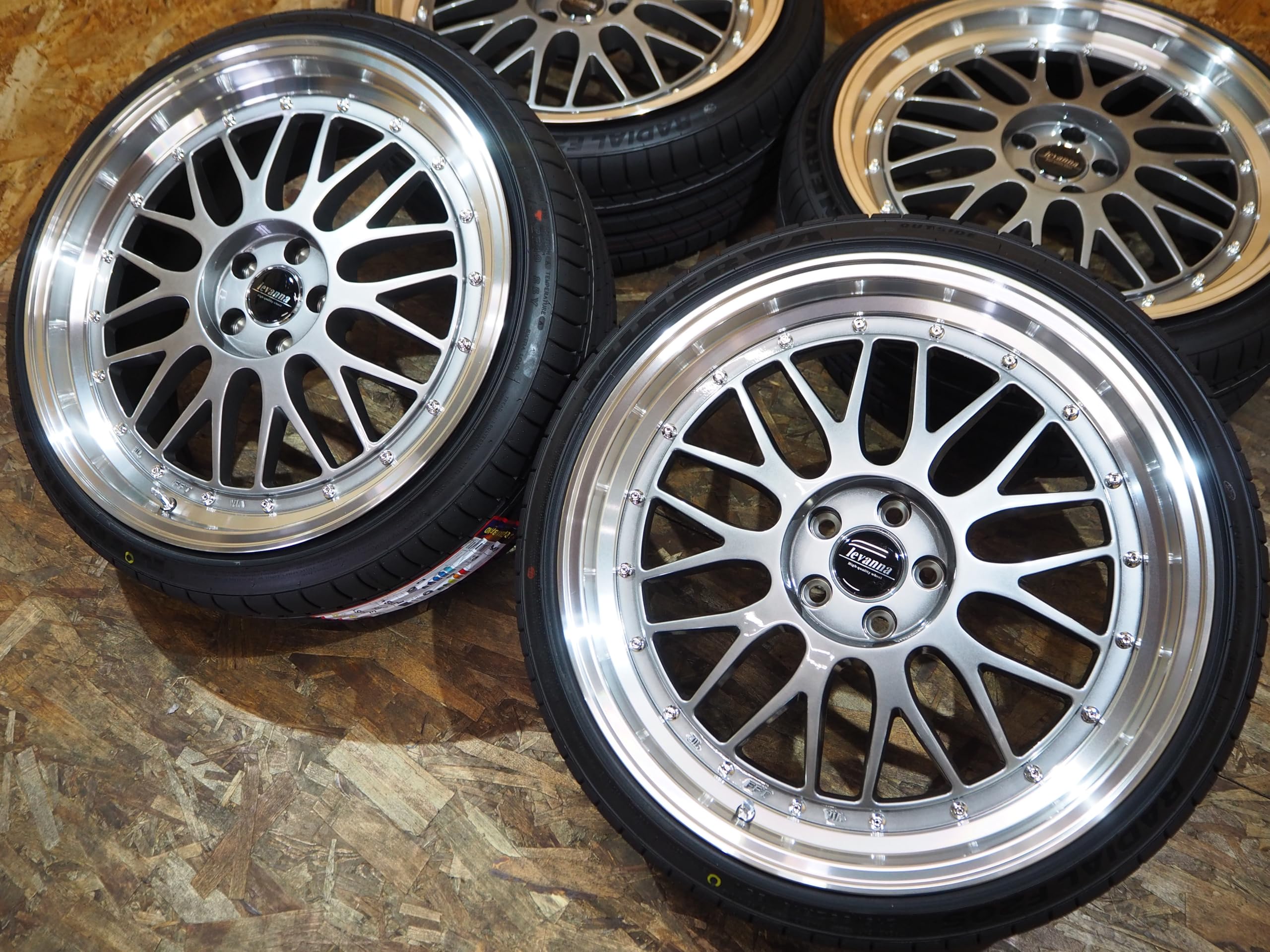 Amazon | levanna V10-EX FFT 19インチ 8.5J+42 5H100 ハイパー 