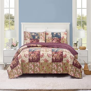 MODERN HEIRLOOM Germaine Quilt with 2 Shams, Vintage Floral 3-Piece All Seasons Quilt Set, Lightweight Coverlet Set, King Size, Navy/Burgundy | Breathable Material