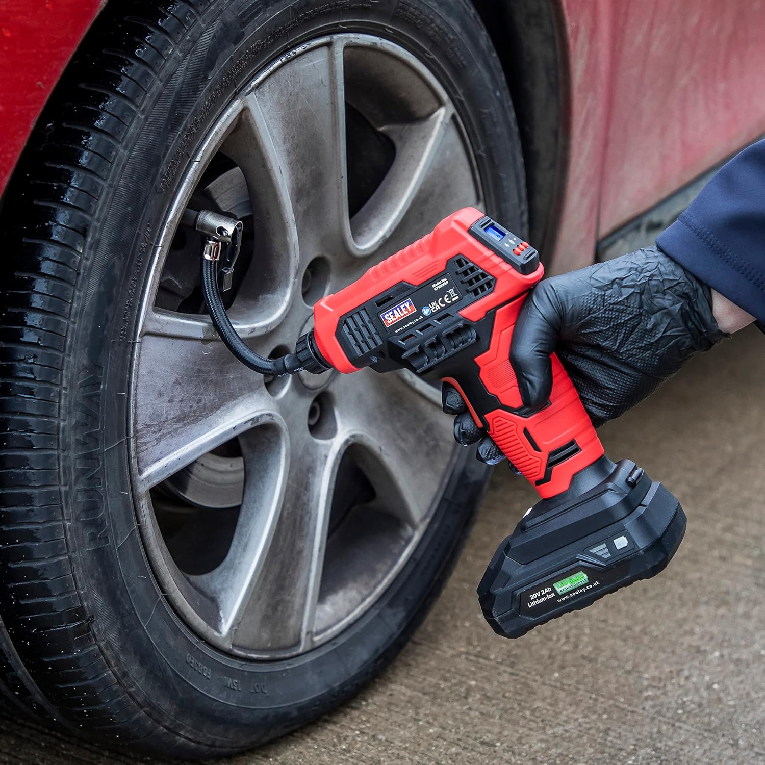 Sealey 20V SV20 Series Cordless Tyre Inflator - Body Only - CP20VAP