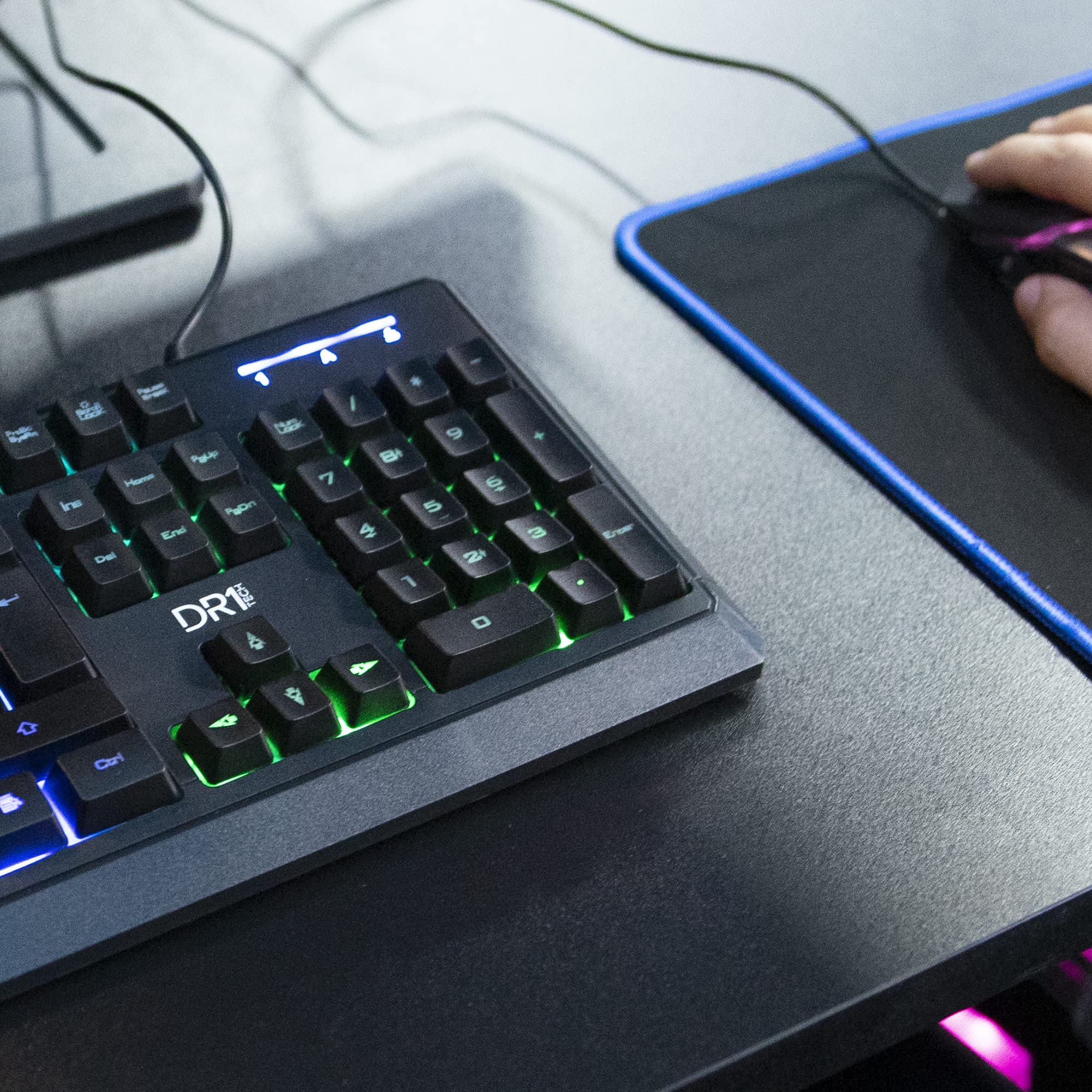 [Amazon Exclusive] DR1TECH Puma Ergonomiczna I Podświetlana Klawiatura Do Gier Dla PC - 104 Przyciski Z 6 Klawiszami Rollover - Klawiatura USB Z Przewodem (QWERTY US-International)