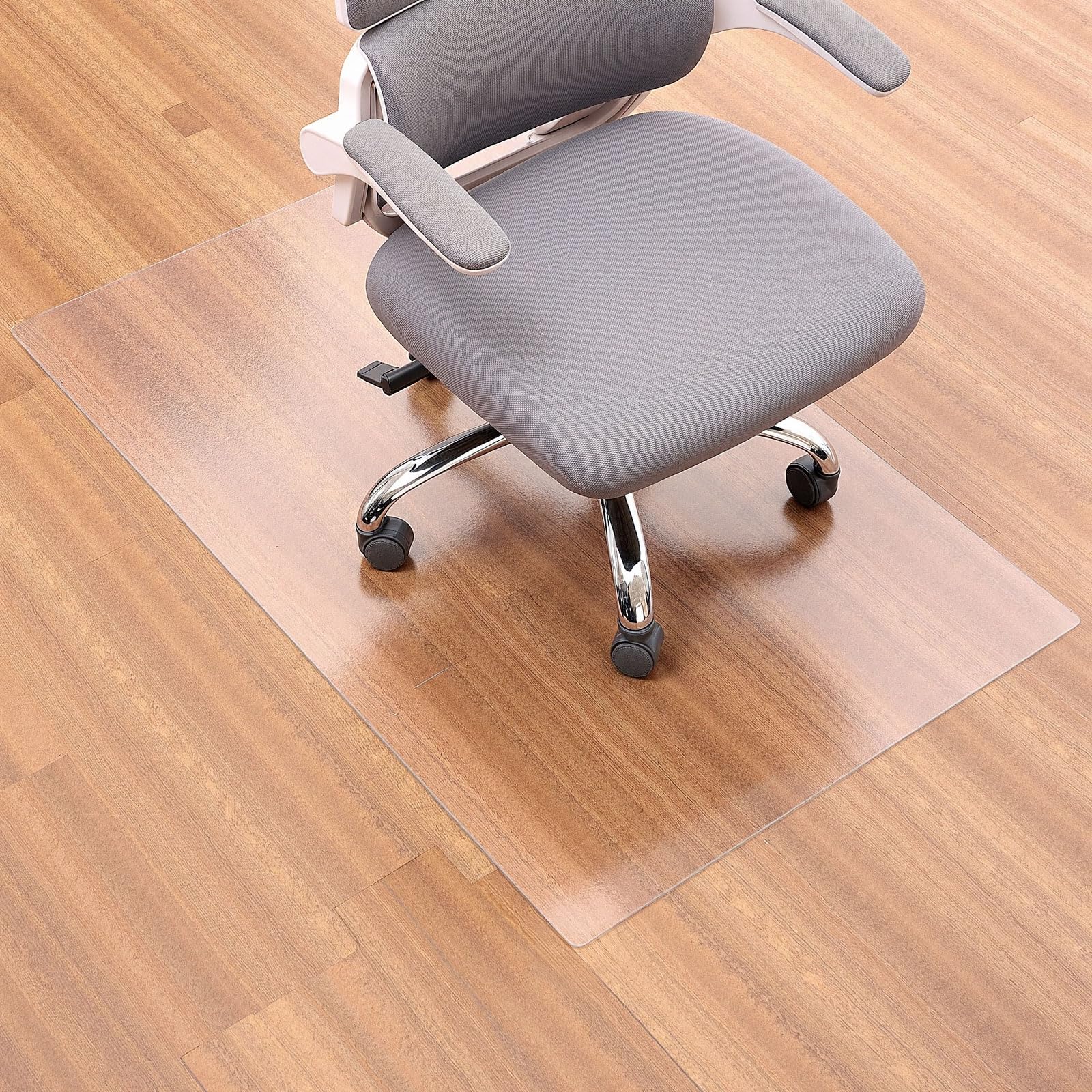 VEVOR Tappetino per Sedia 1220 x 922 mm Tappeto Sedia Ufficio per Pavimenti Duri, Trasparente, Protezione per Sedie a Rotelle, Antiscivolo e Facile da Pulire, per l'Ufficio Domestico, Rettangolare