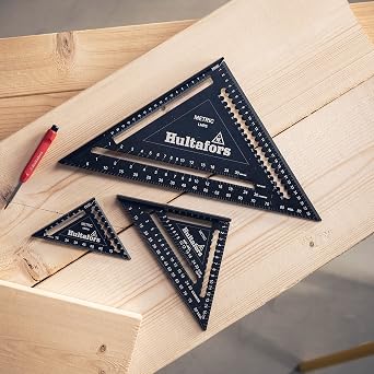 Hultafors Anschlagdreieck MRS (fur Quer- / Winkelschnitte، Winkelmesser، Skala zum Sagen von Grat-، Kehl- und Schiftsparren) 483271