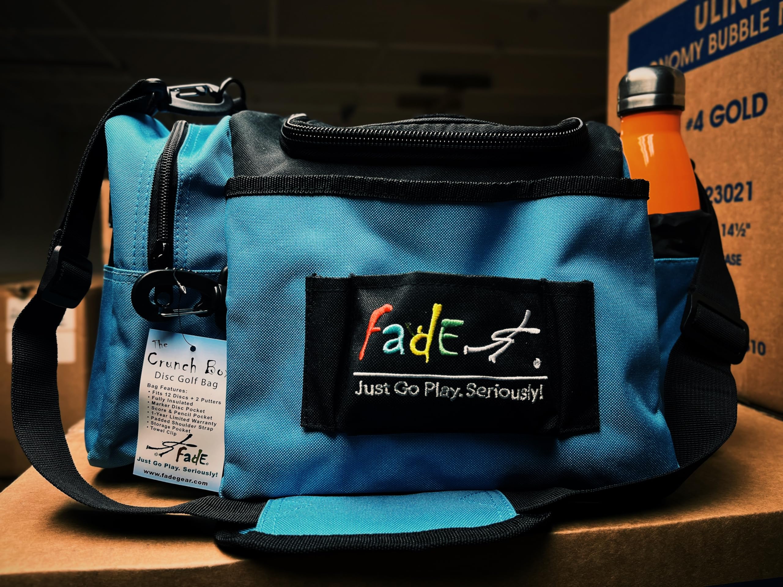 Fade Crunch Shoulder Strap Disc Golf Bag – Versatile, Durable, and Built for All Players, from Newcomers to Night Round Pros – Compatible with Harnesses (Sky Blue)