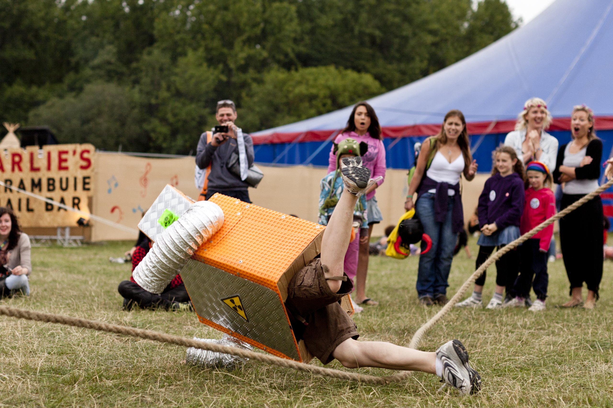 Festival Annual 11